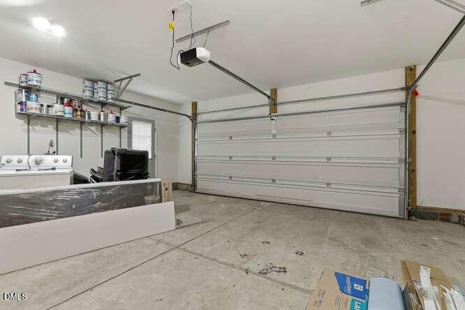 401 Peachtree Point Court Property Photo 47