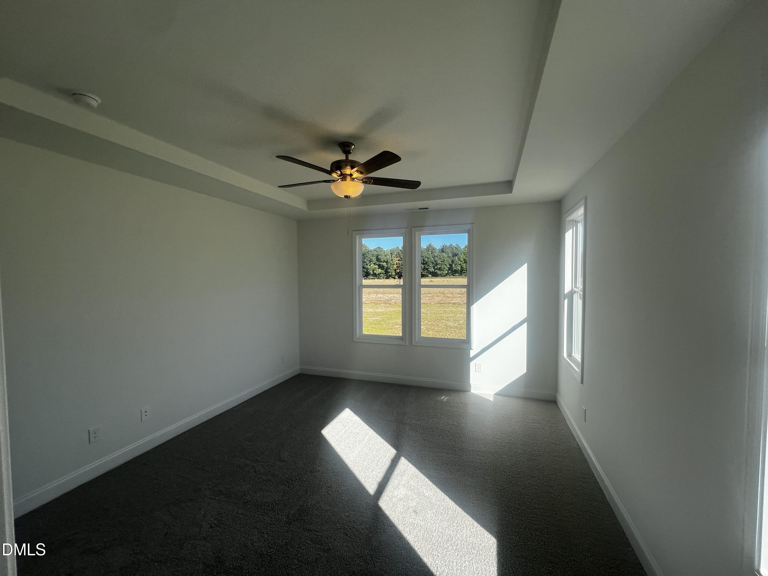 12 W Coulter Court Property Photo 6