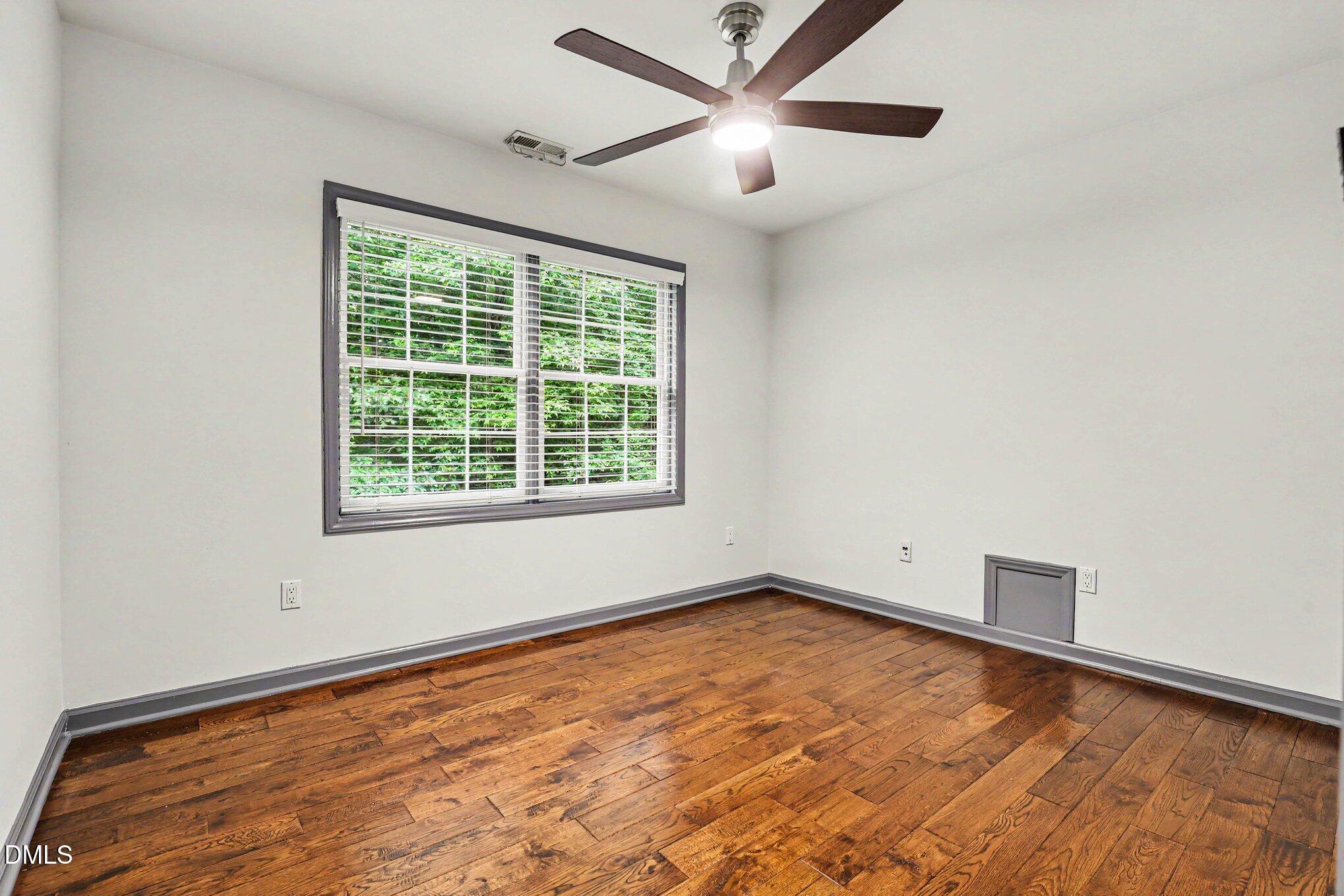 609 Ted Avenue Property Photo 32