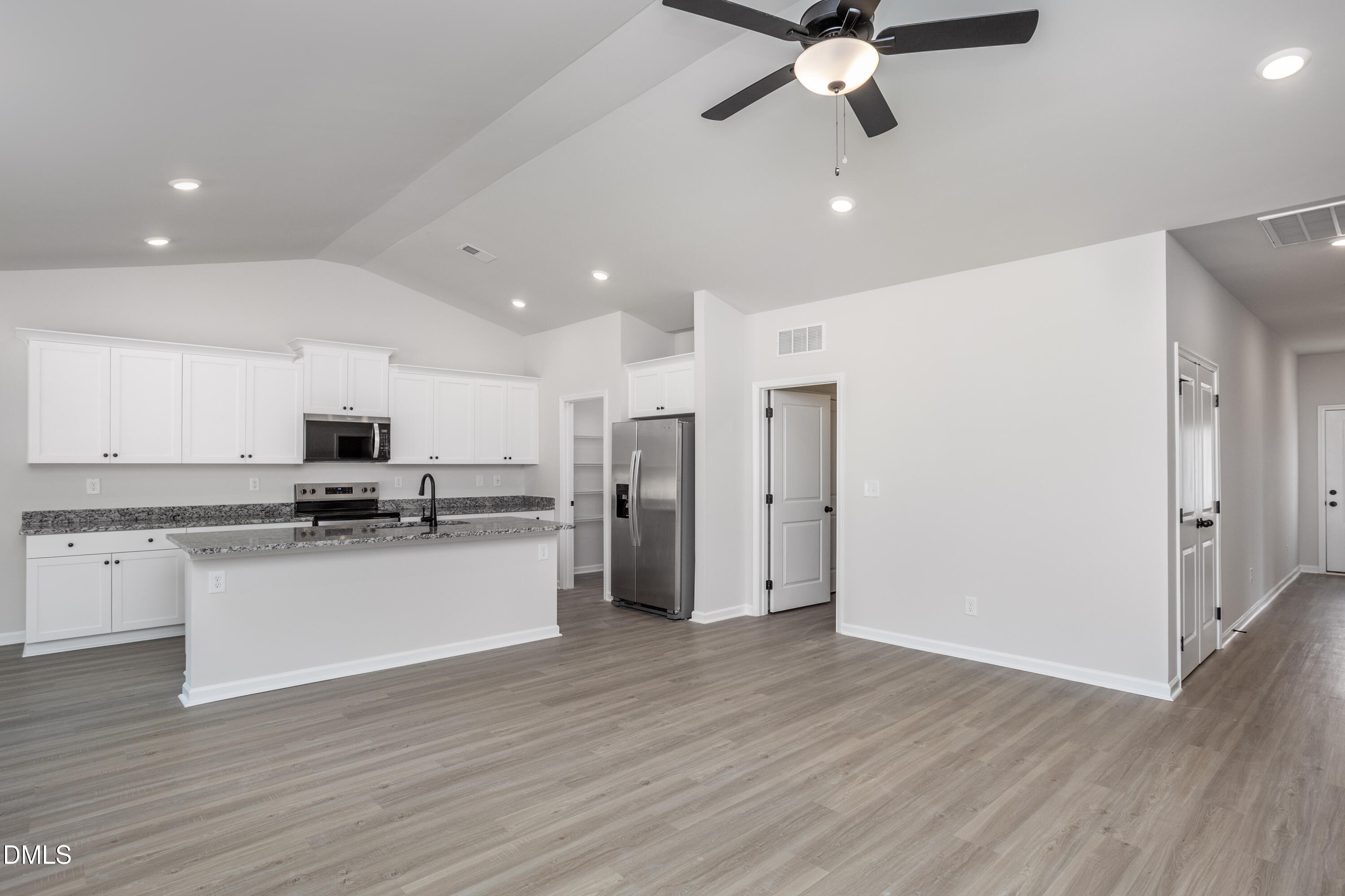 549 Chedworth Drive Property Photo 4