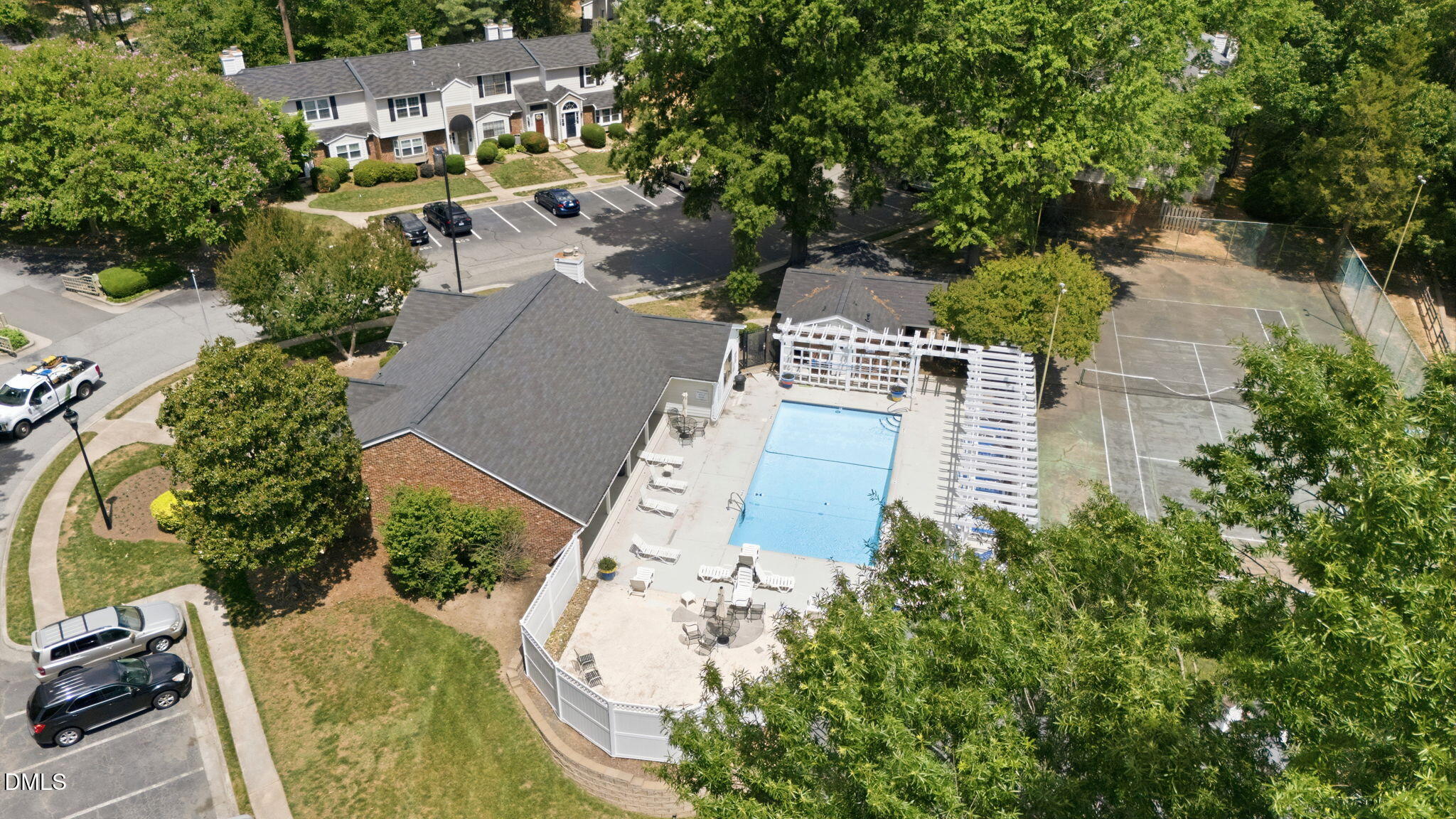 7605 Falcon Rest Circle Property Photo 27