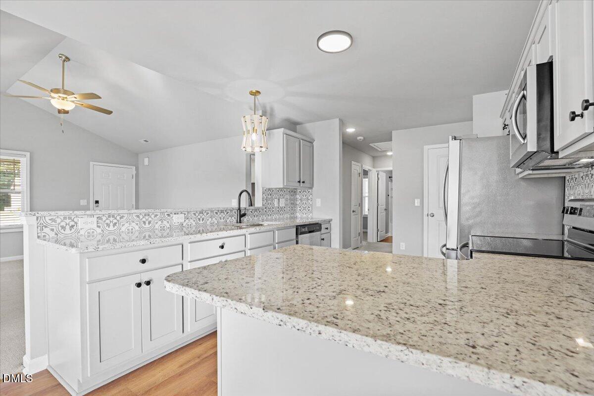 398 Sandcastle Lane Property Photo 7
