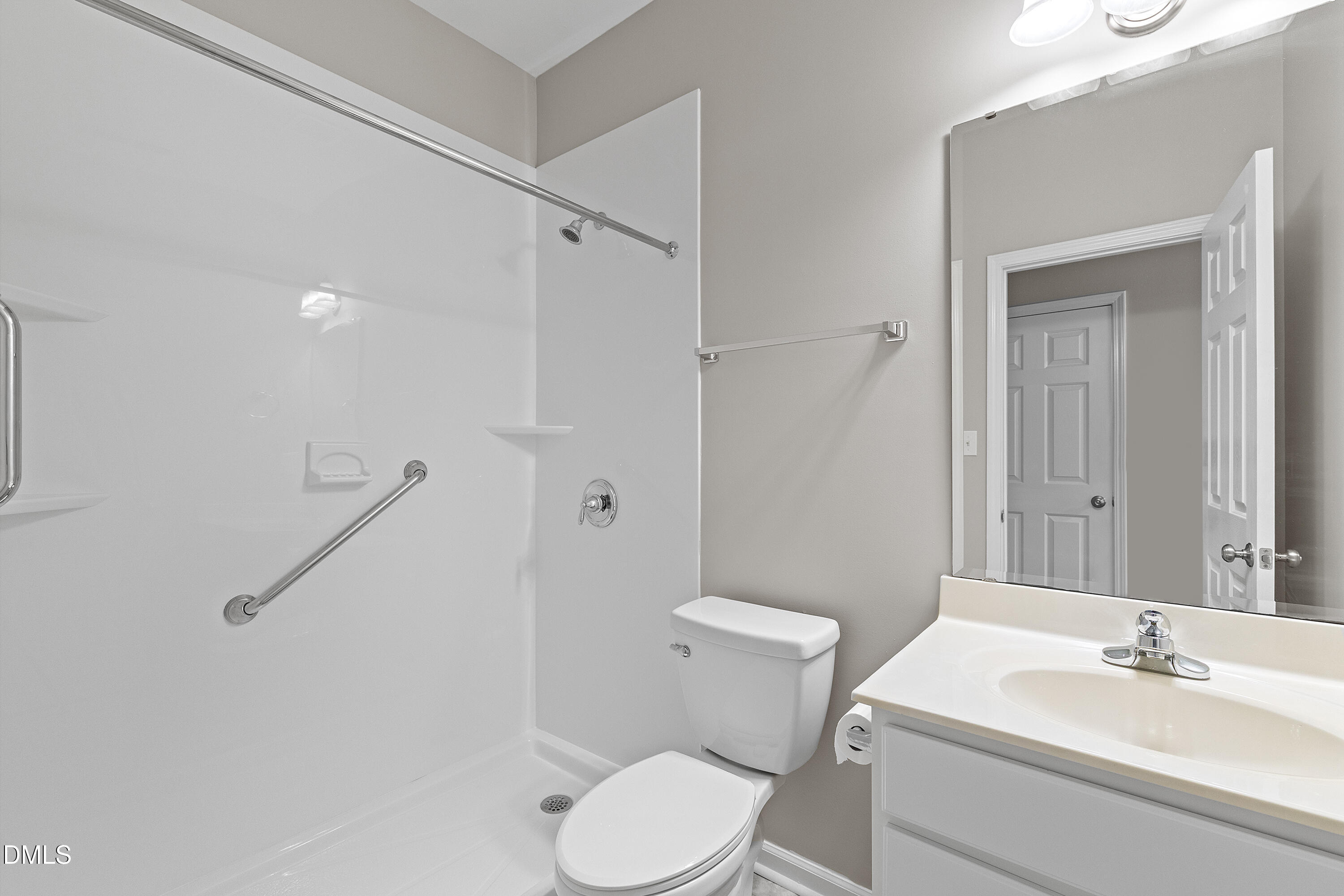 705 Glen Road Apt 111 Property Photo 29