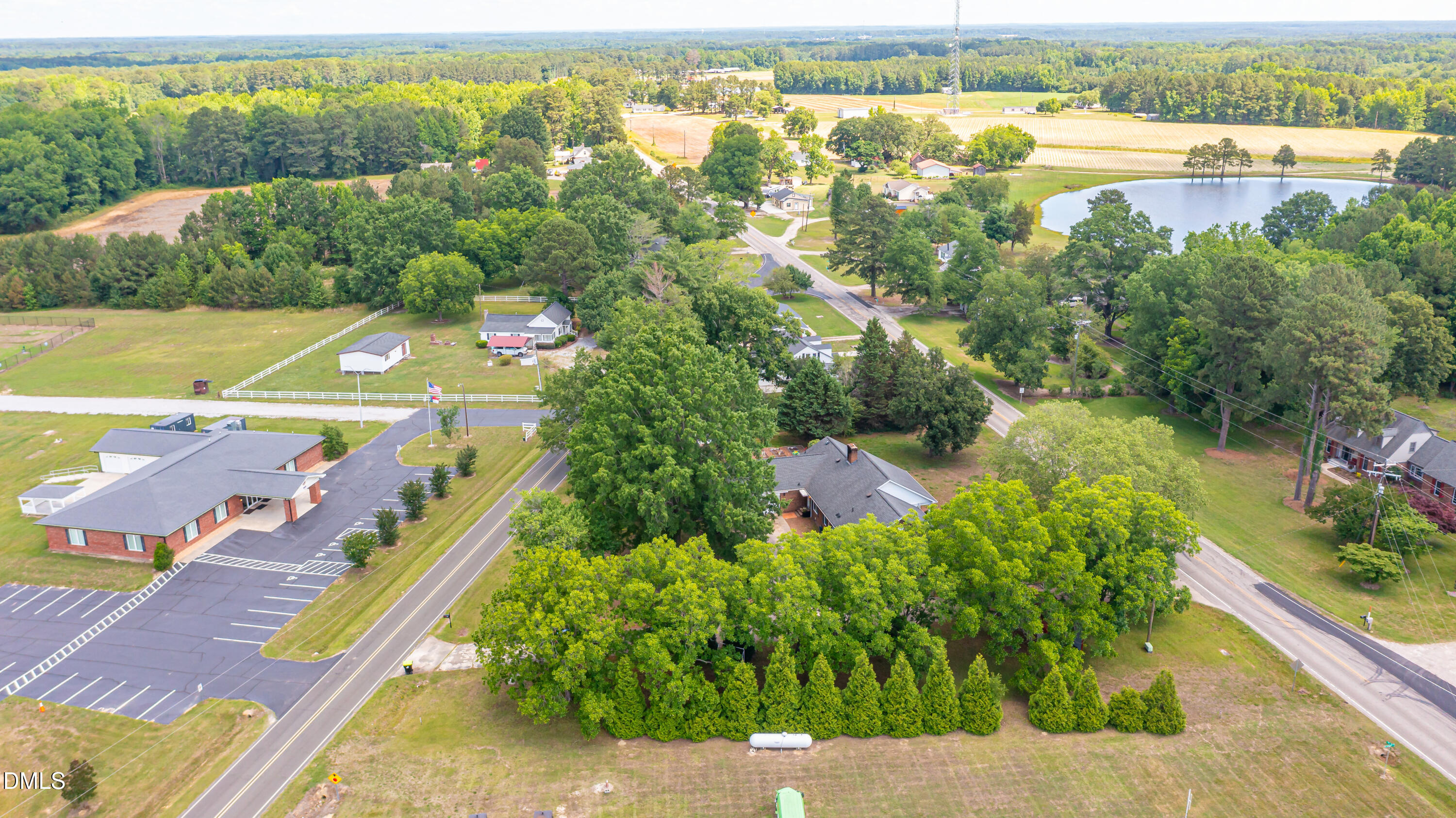 8008 N Carolina 39 Highway S Property Photo 42