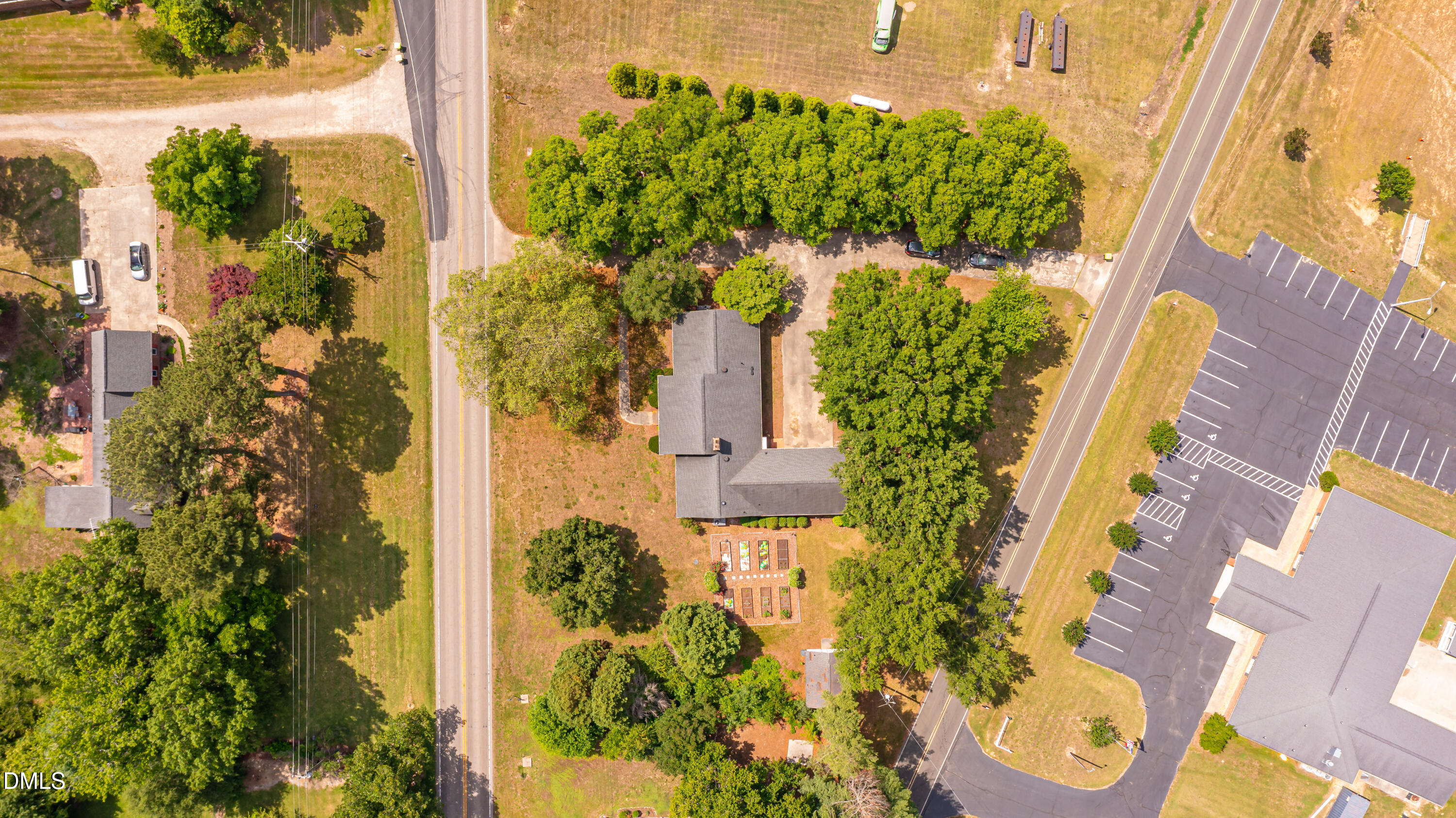 8008 N Carolina 39 Highway S Property Photo 51
