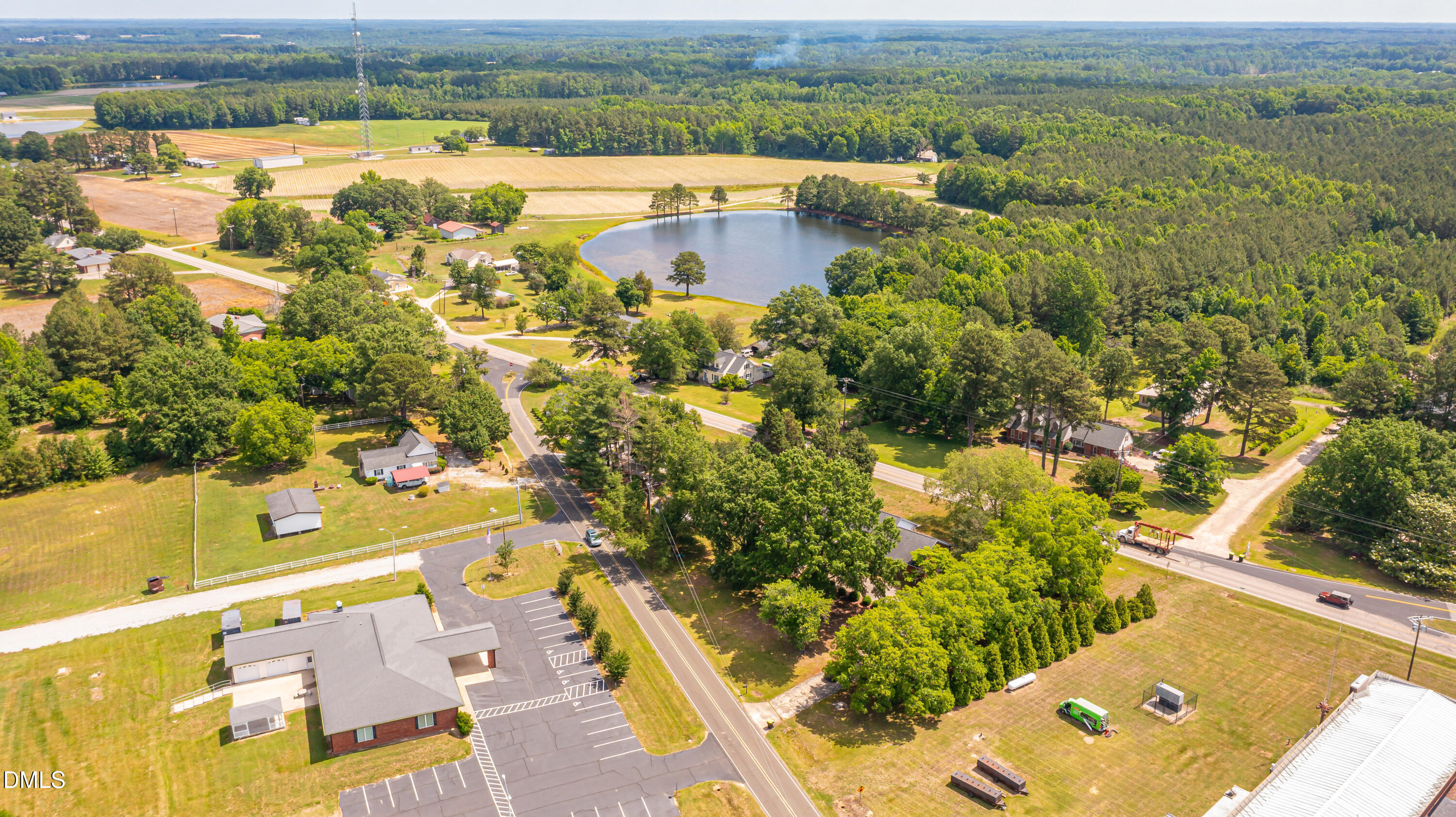 8008 N Carolina 39 Highway S Property Photo 53