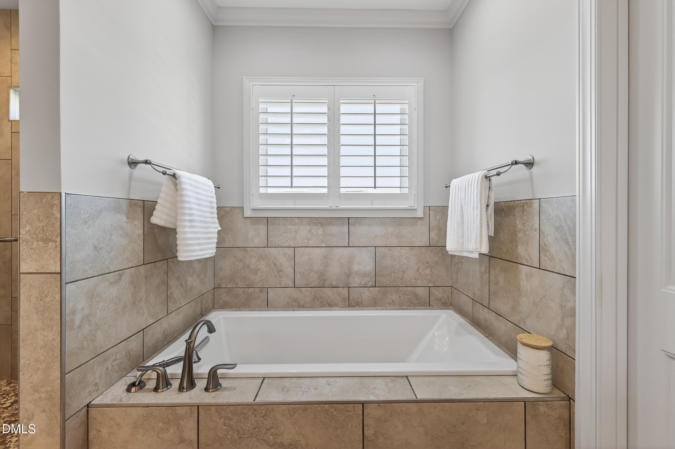 261 Character Drive Property Photo 38