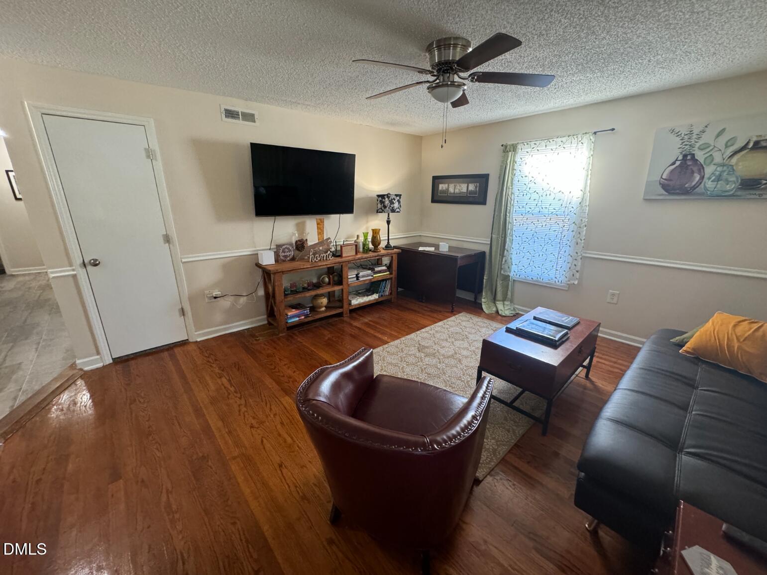 8551 Chapel Hill Road Property Photo 6