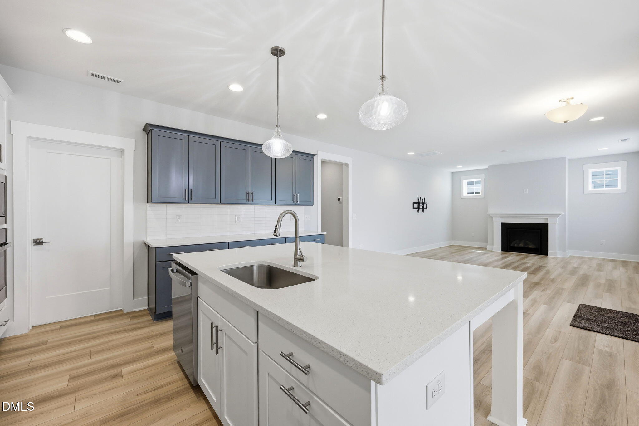 37 Millennium Property Photo 6
