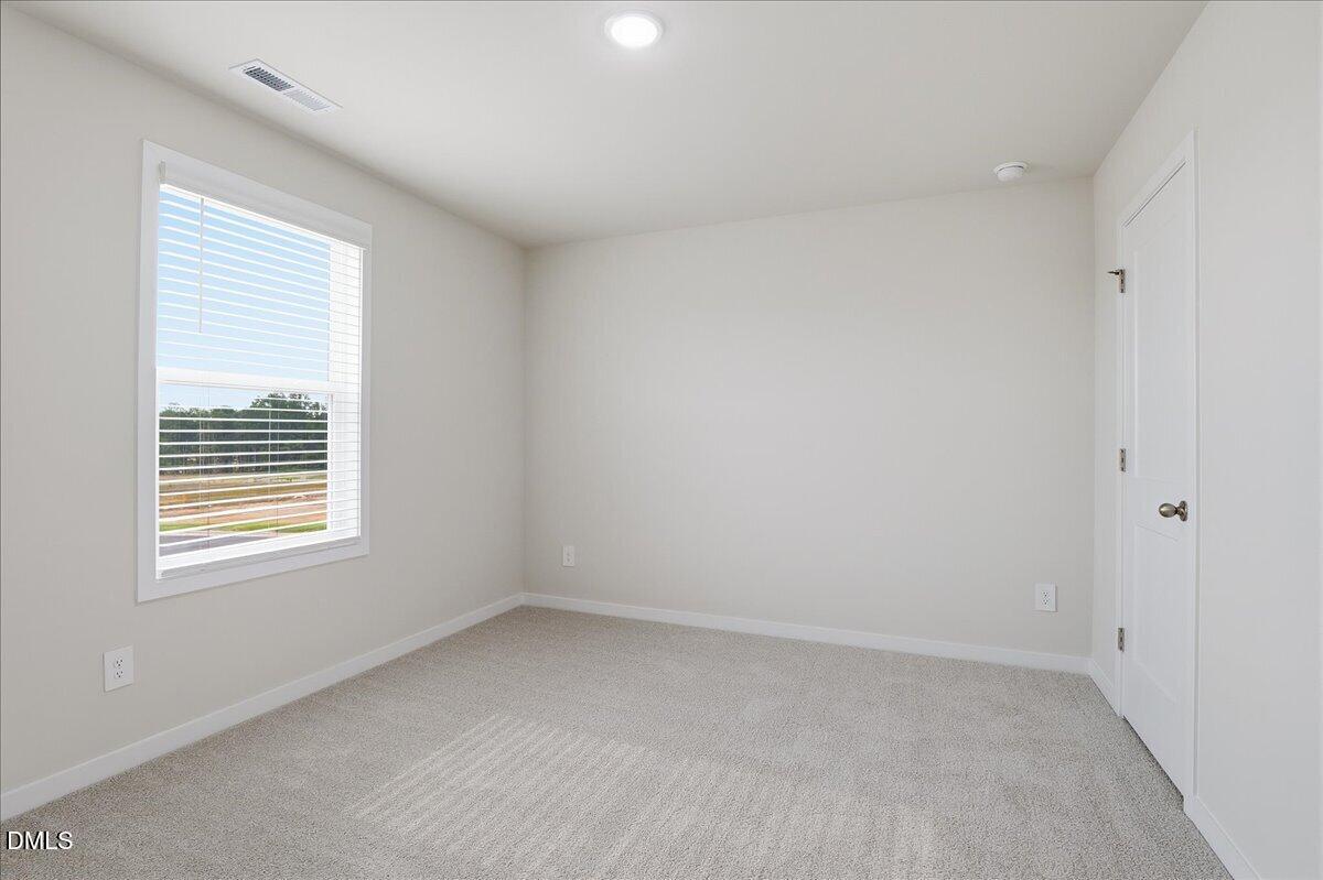 127 N Field Sparrow Way Property Photo 18