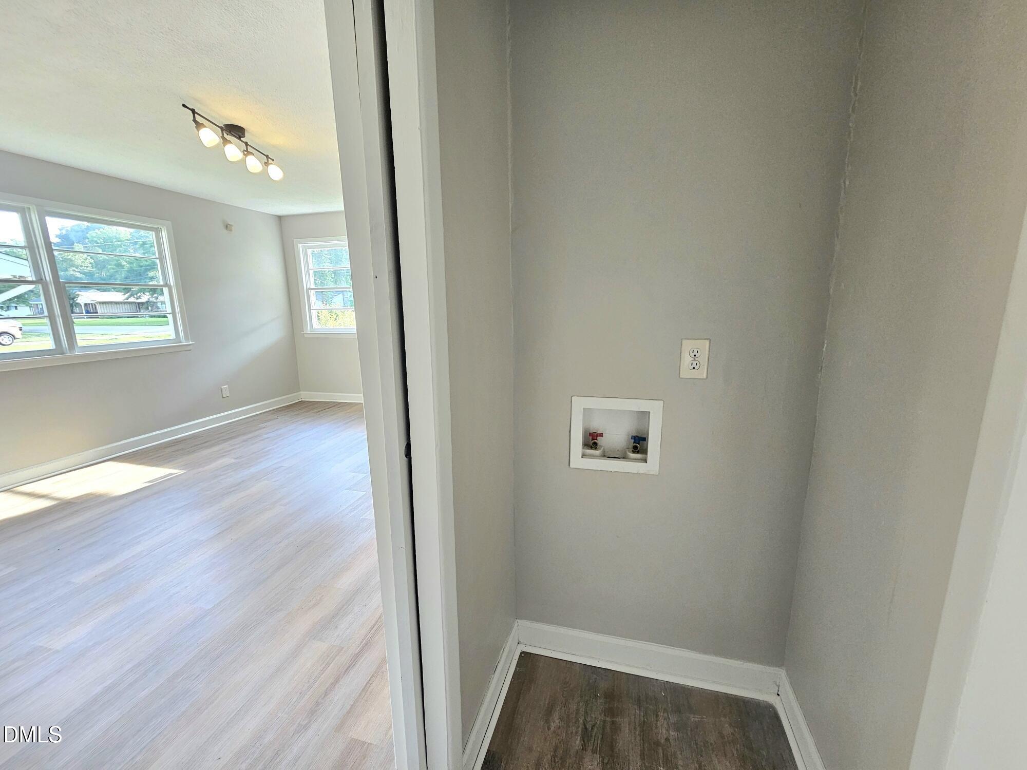 408 Oak Street Property Photo 16
