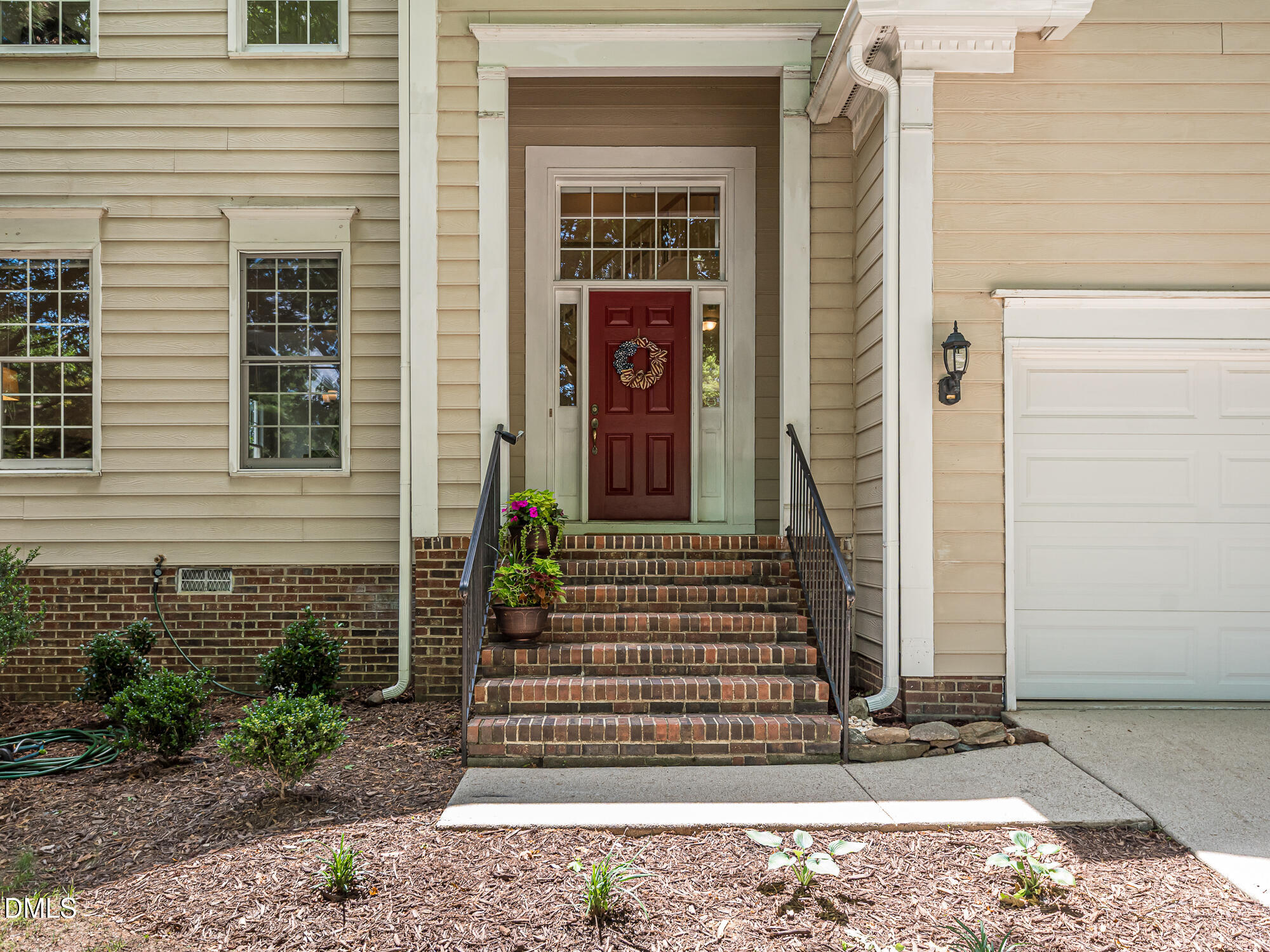 107 Walmsley Court Property Photo 4
