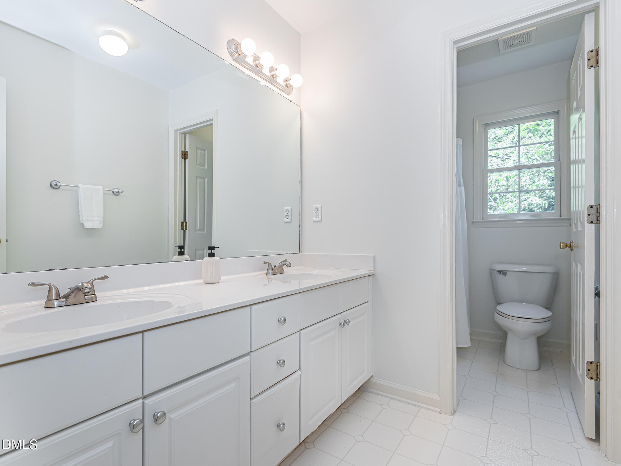 107 Walmsley Court Property Photo 27