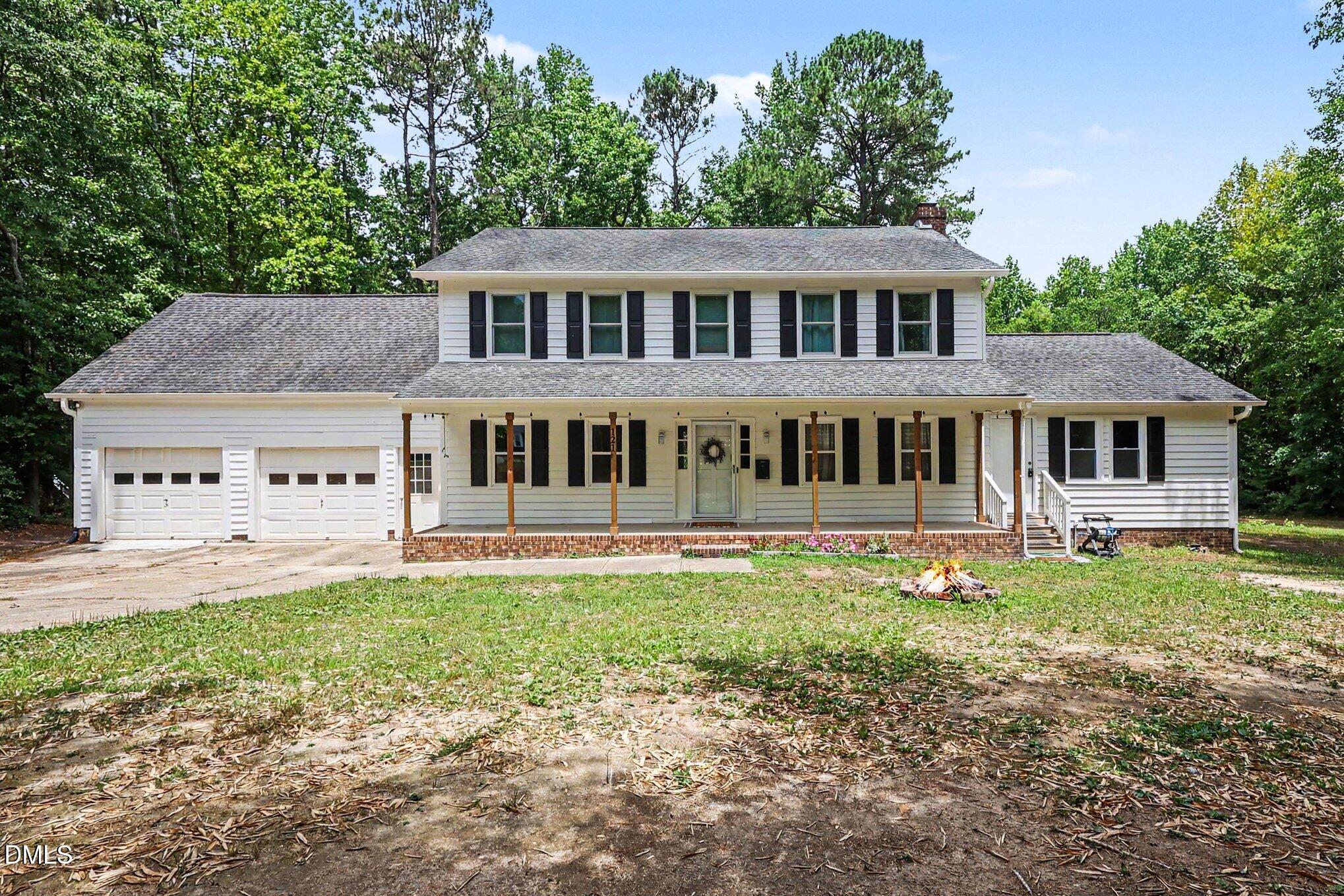 121 Winchester Drive Property Photo 1
