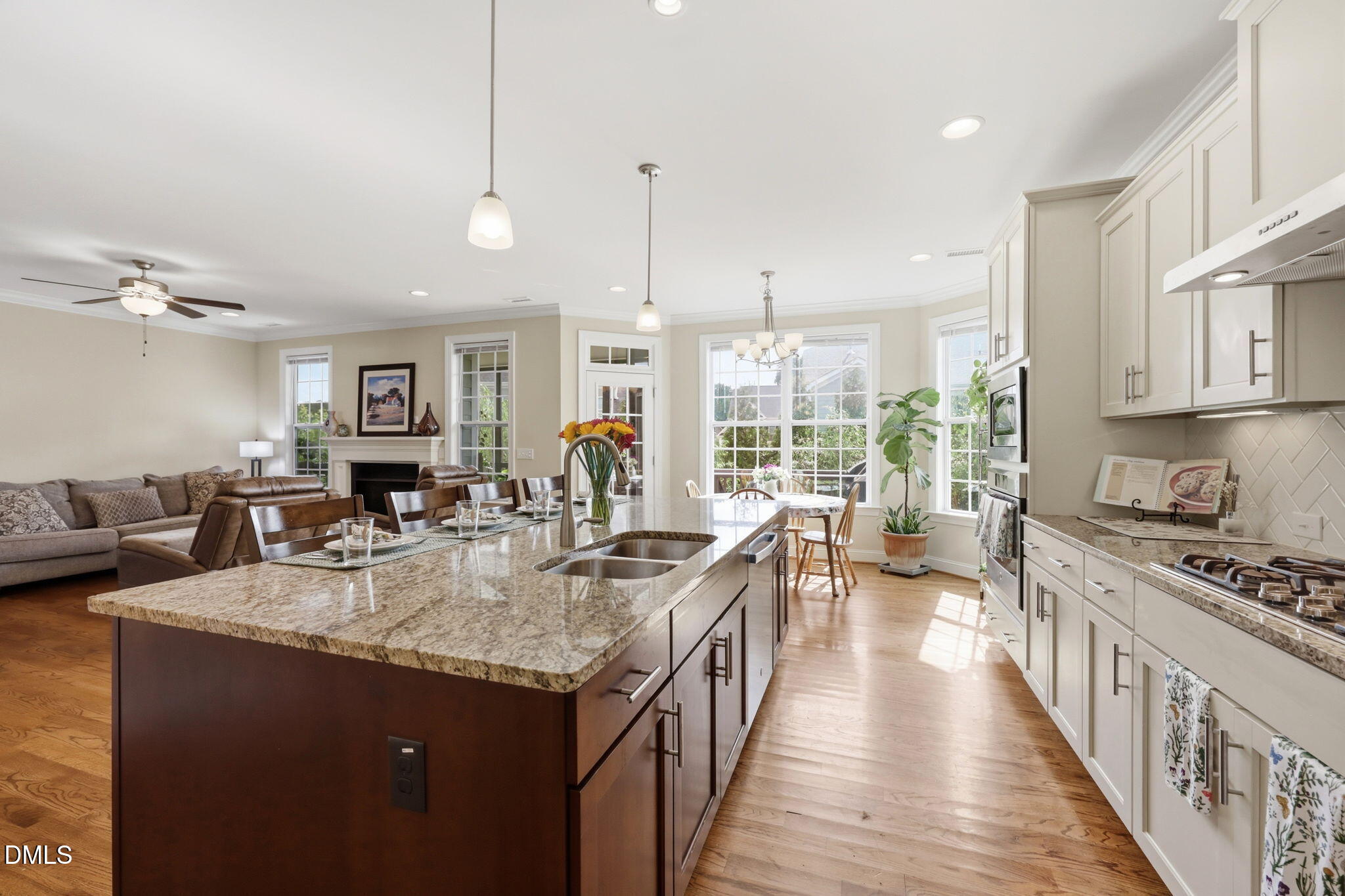 1406 Baxter Ridge Court Property Photo 11