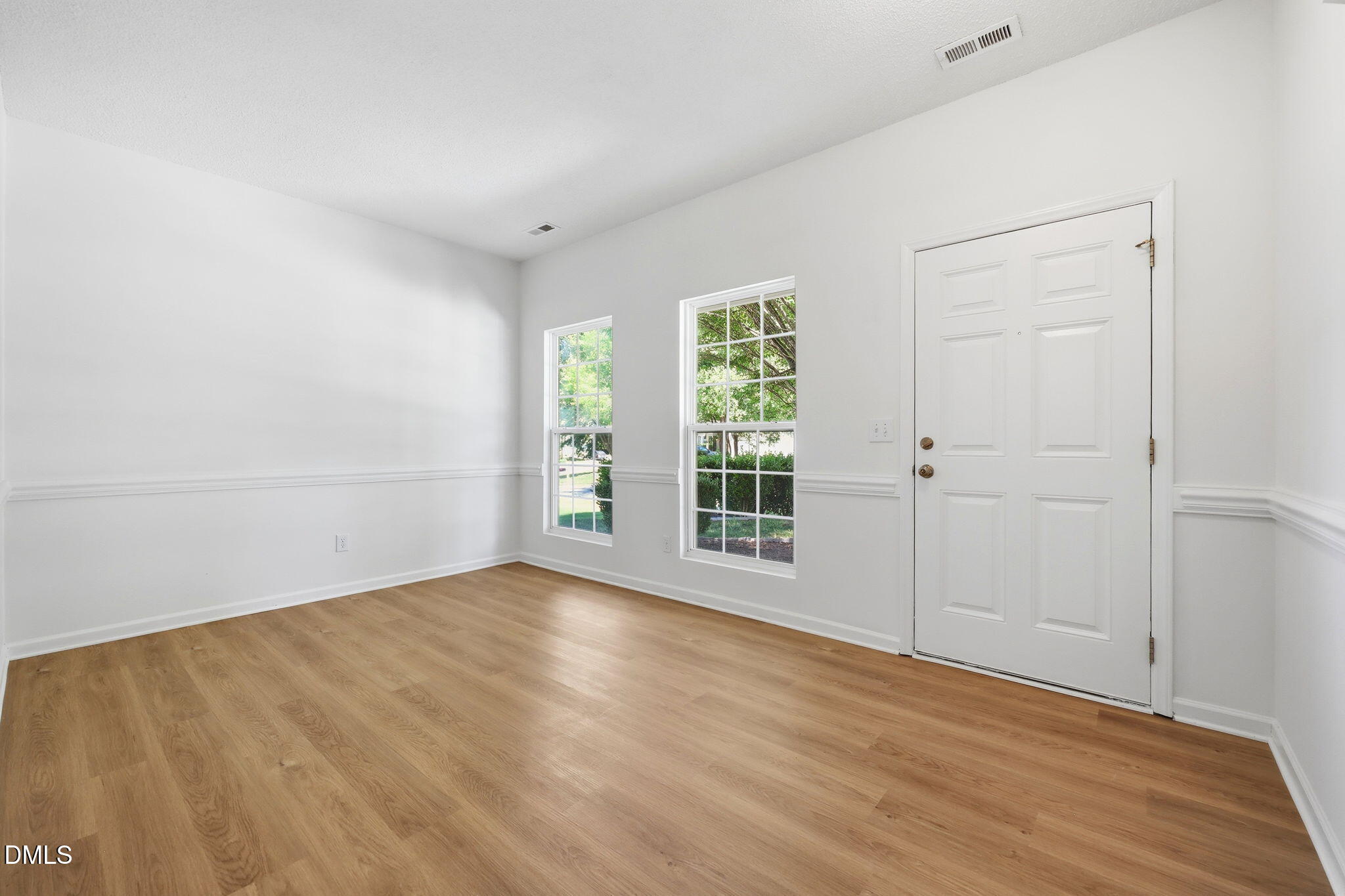 841 Stackhurst Way Property Photo 4