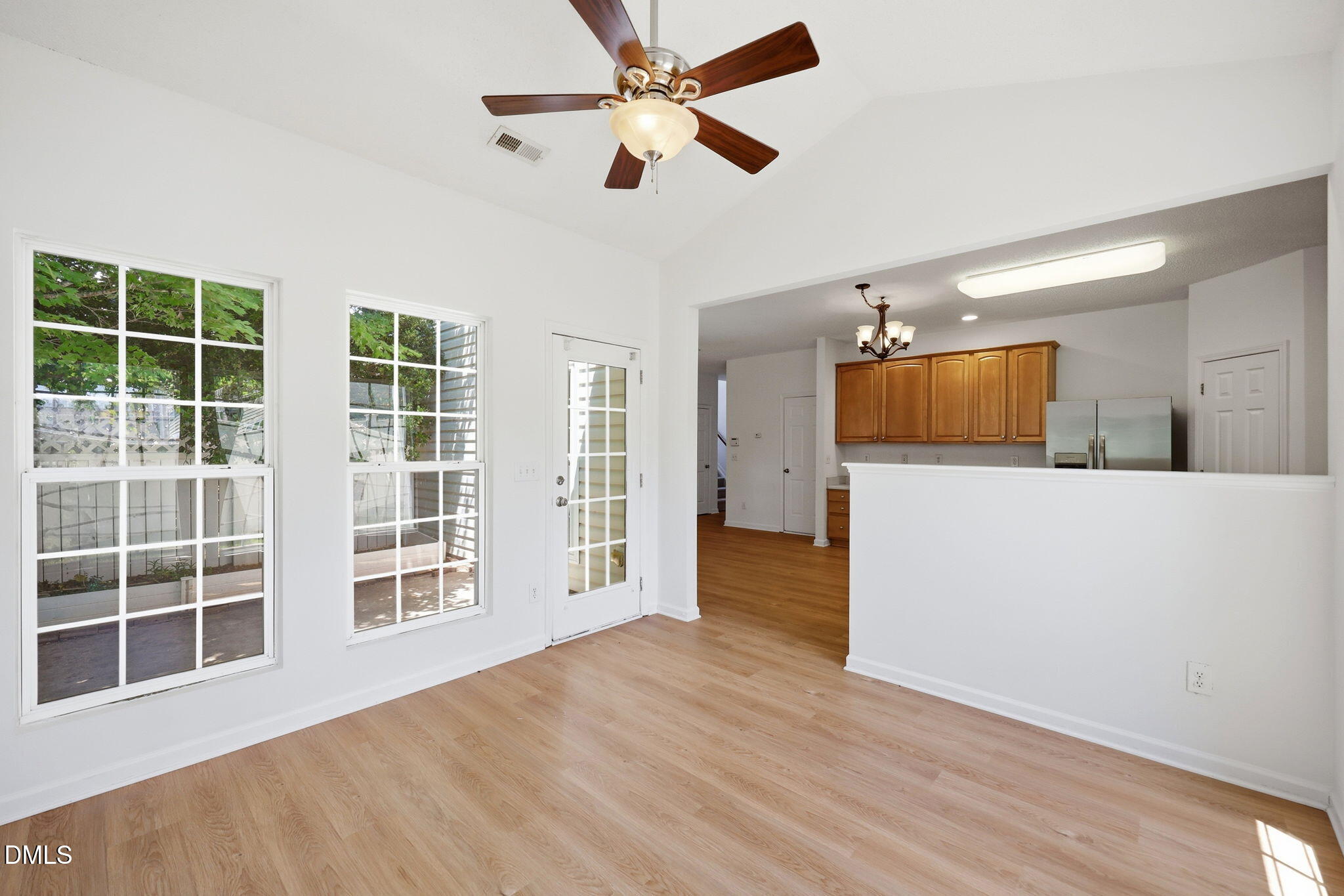 841 Stackhurst Way Property Photo 16