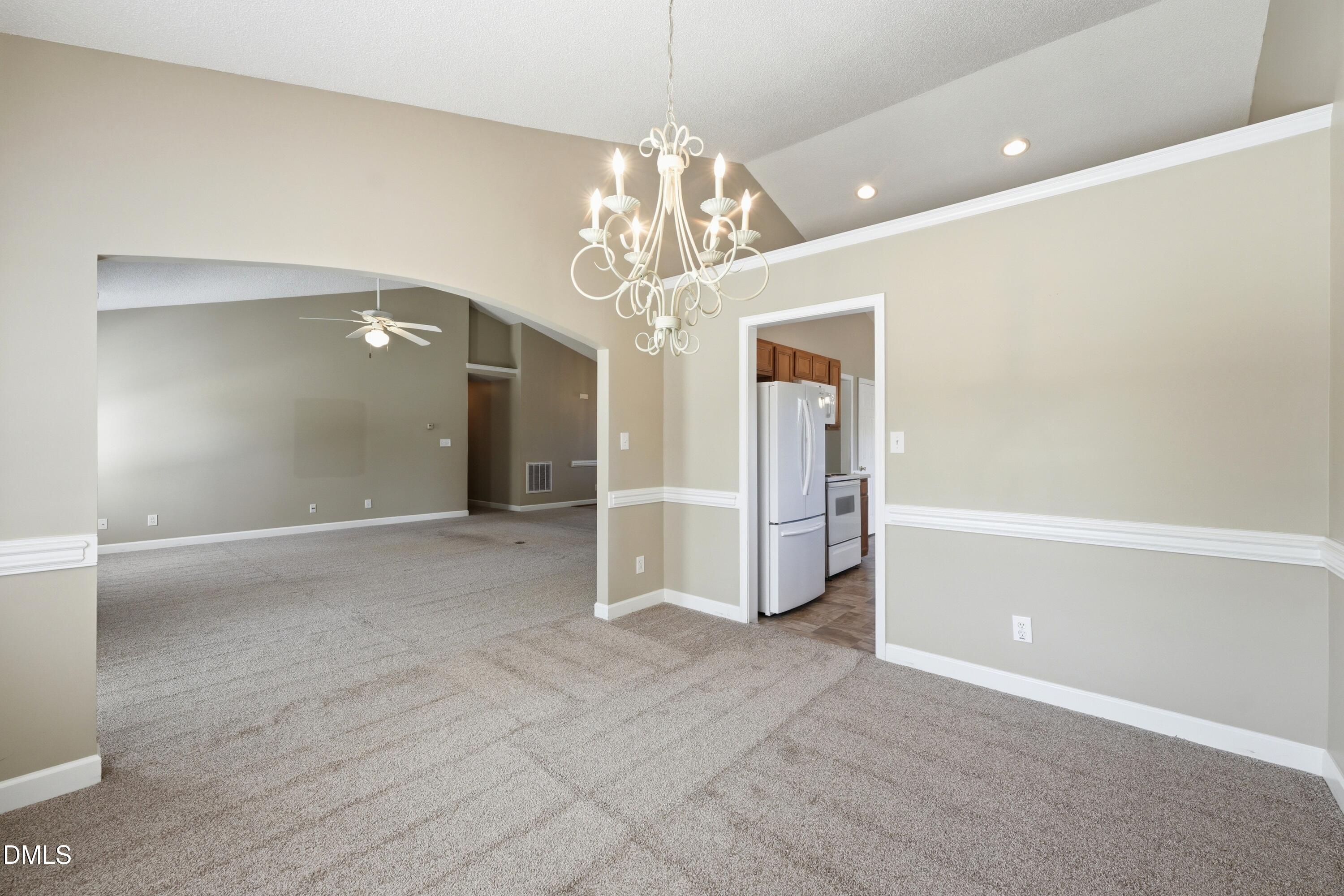 2035 Sweetbay Circle Property Photo 9