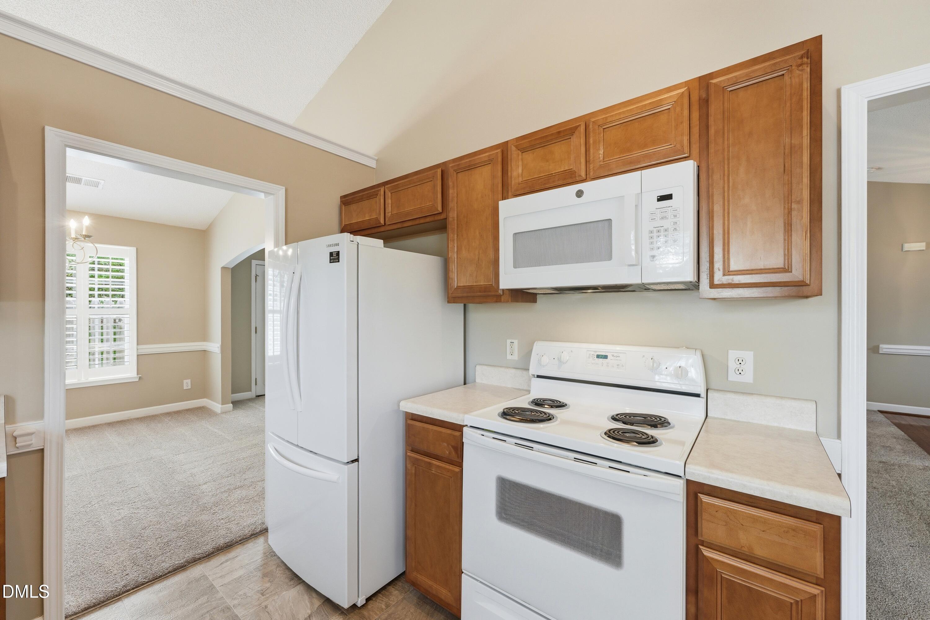 2035 Sweetbay Circle Property Photo 14