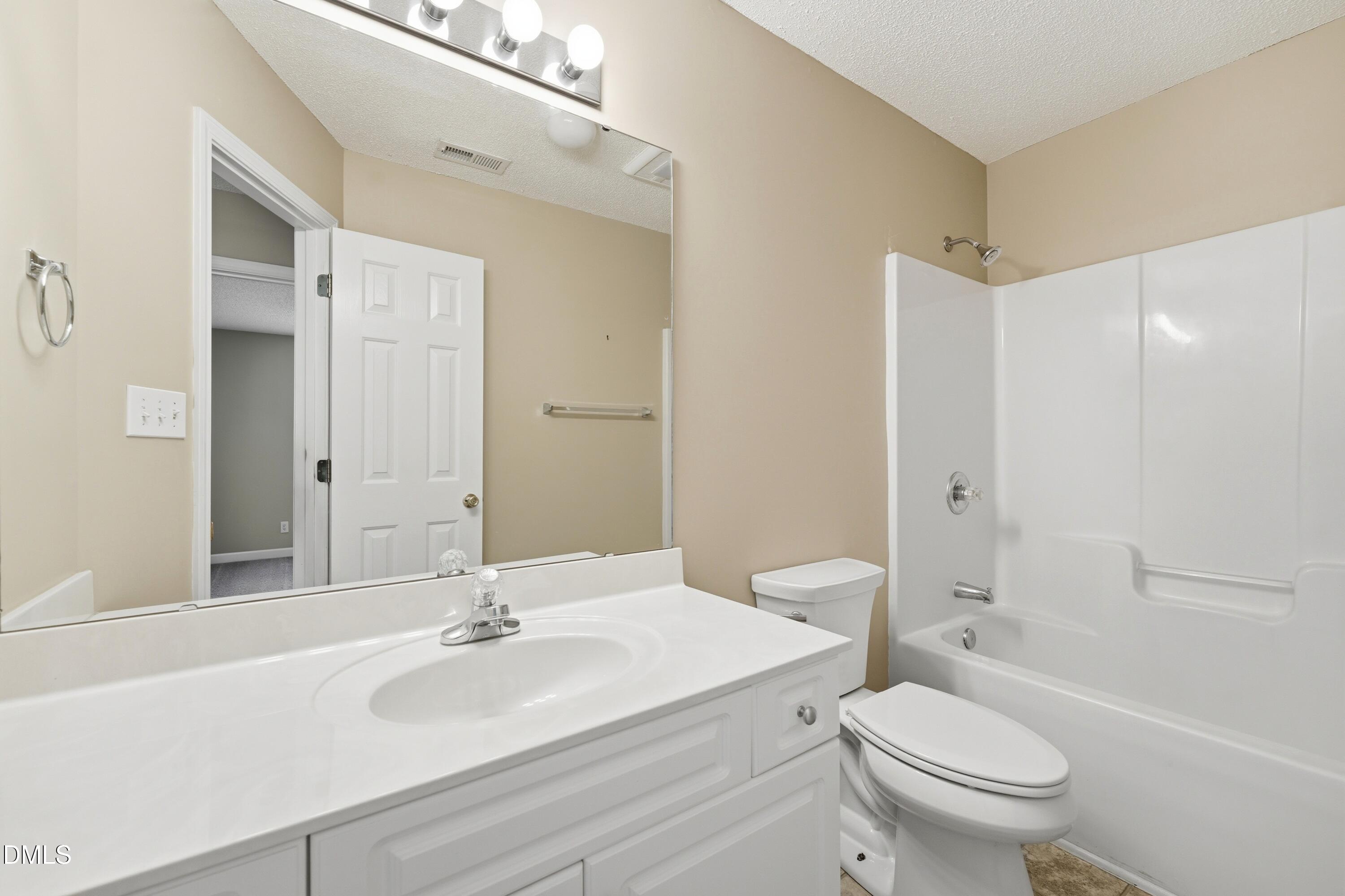 2035 Sweetbay Circle Property Photo 28