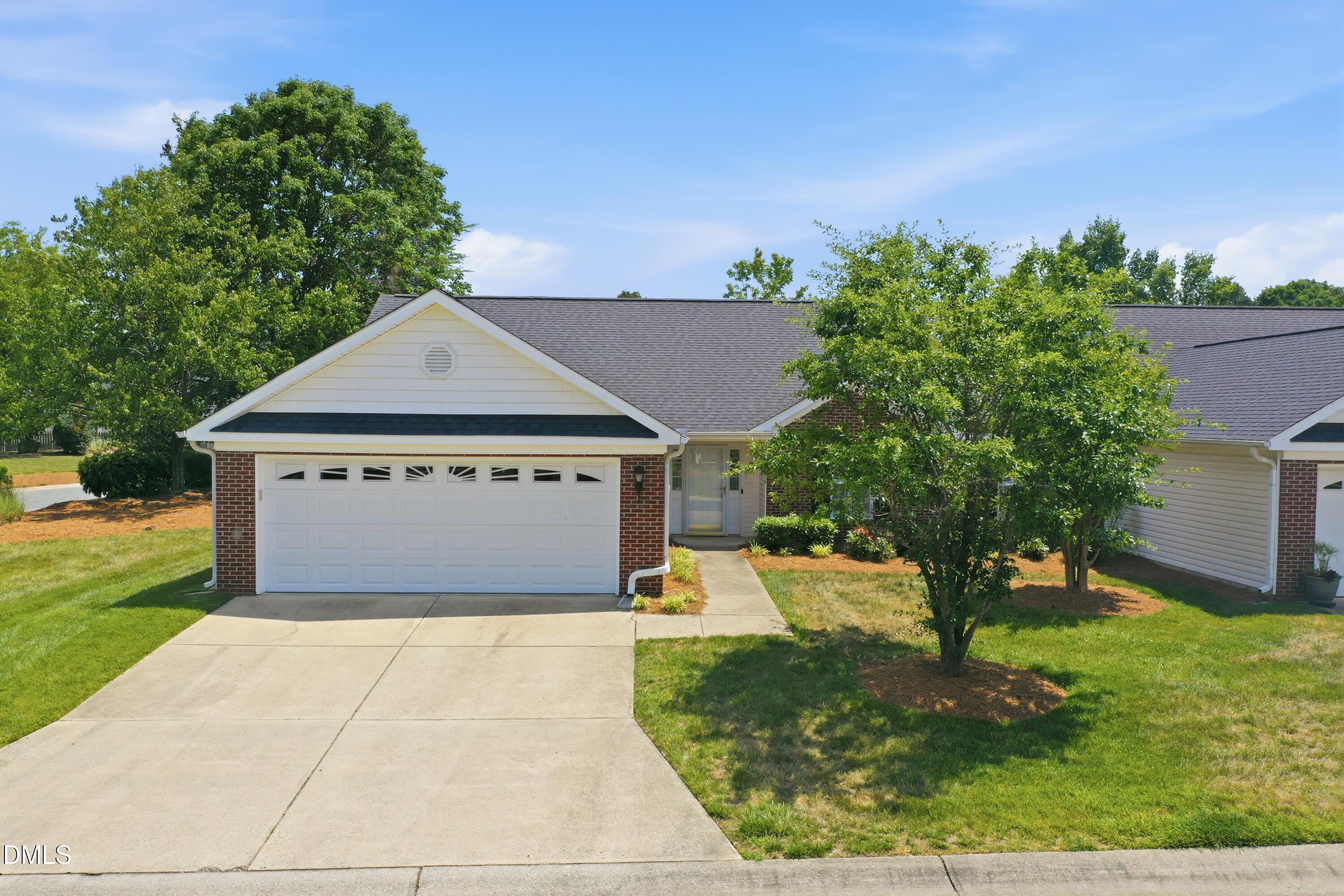 2035 Sweetbay Circle Property Photo 32