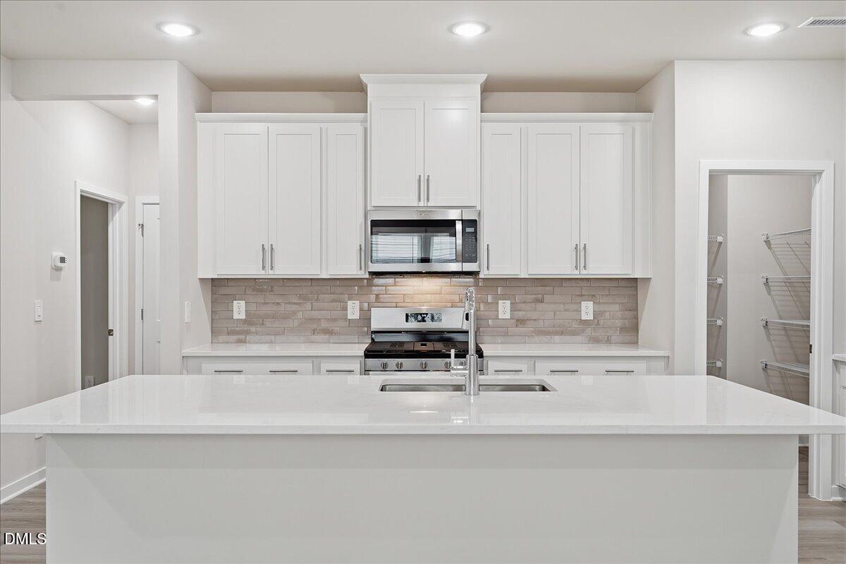 1438 Hatteras Road Property Photo 10