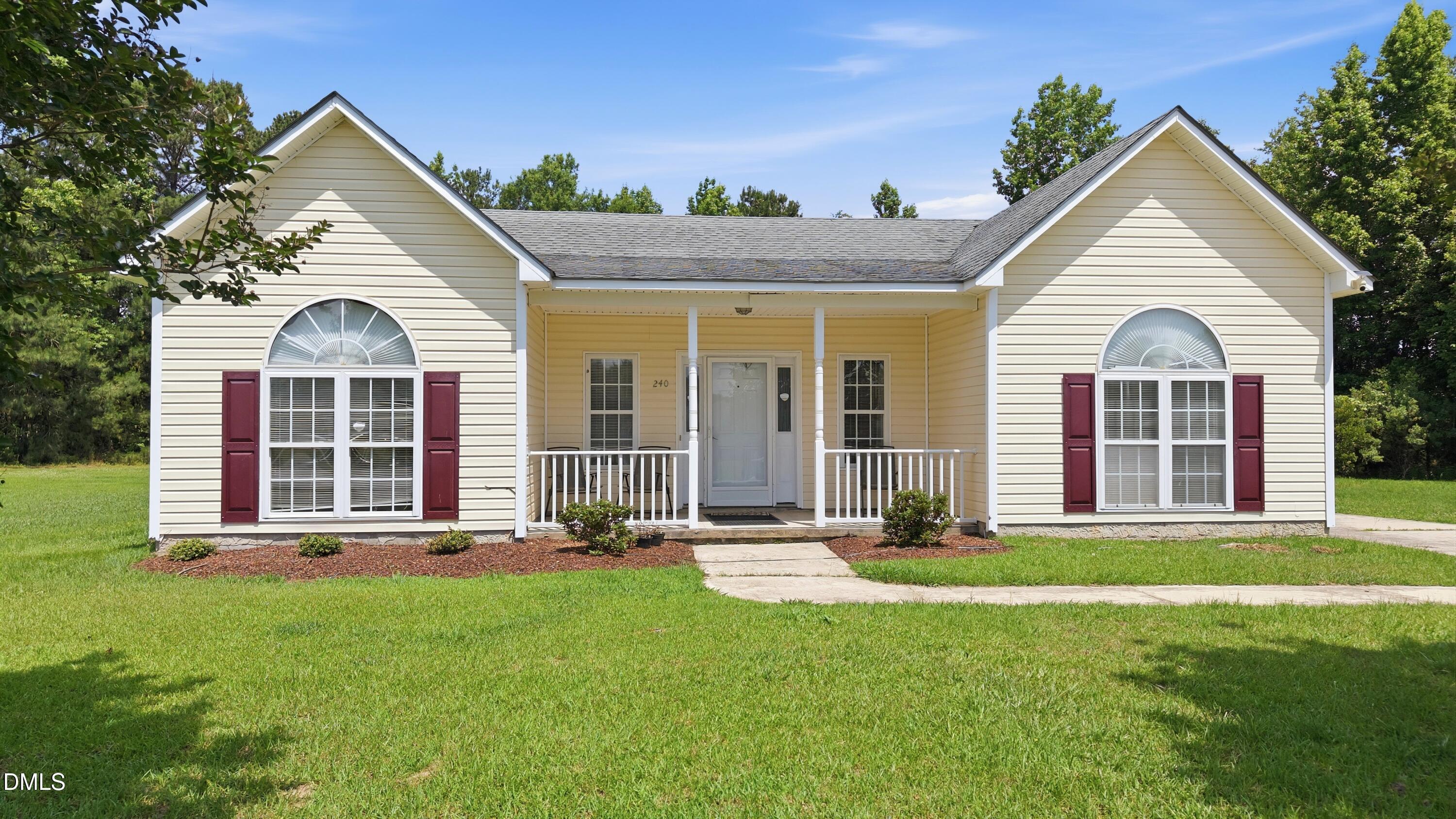 240 Katie Drive Property Photo 1