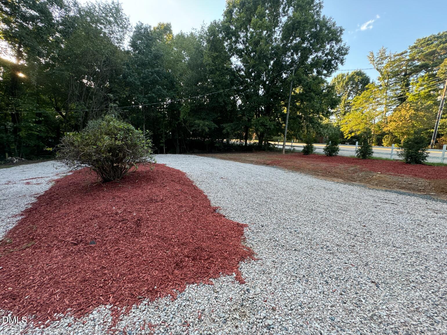 1305 Lynn Road Property Photo 3