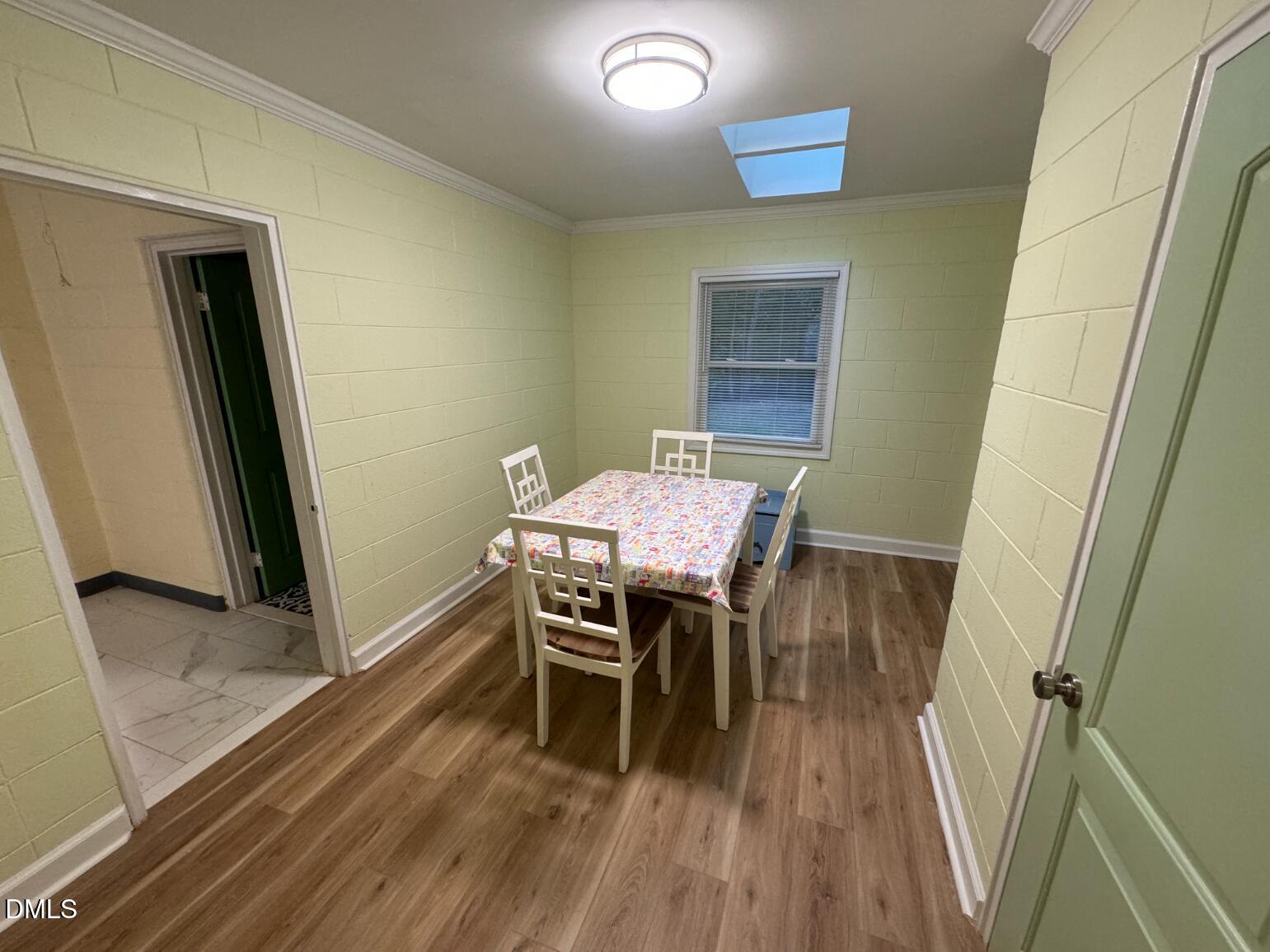 1305 Lynn Road Property Photo 10