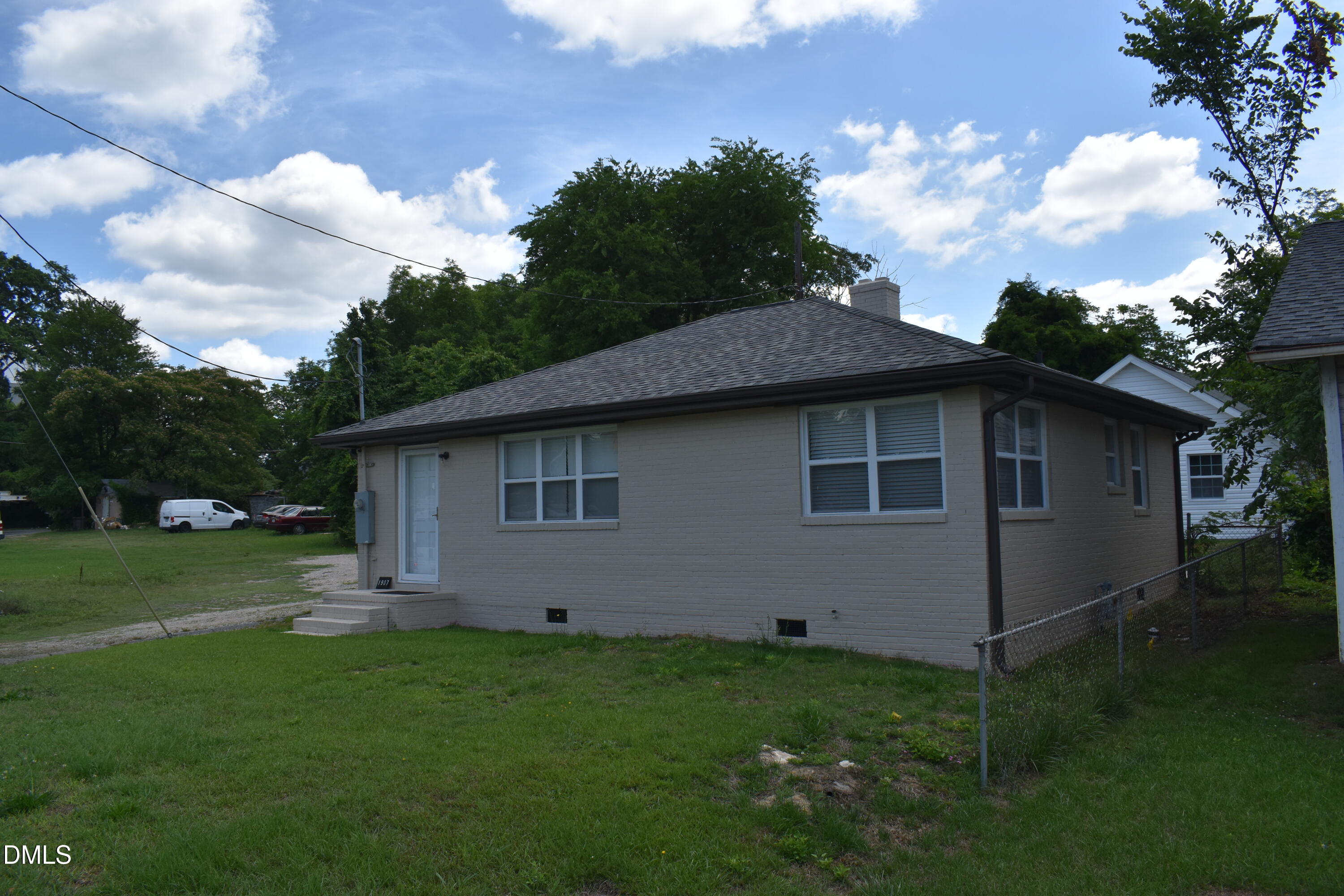 1907 S Miami Boulevard Property Photo 2