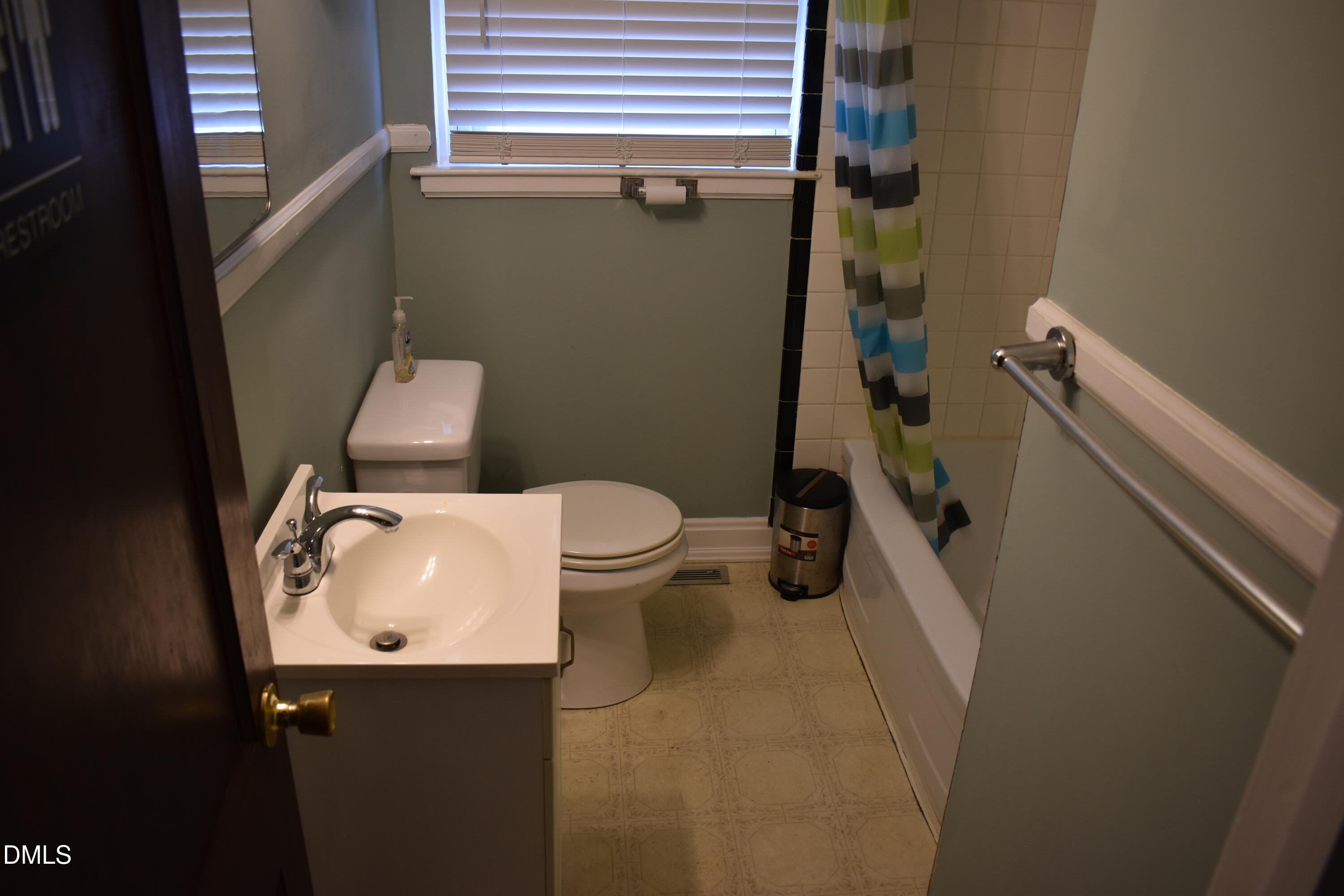 1907 S Miami Boulevard Property Photo 10