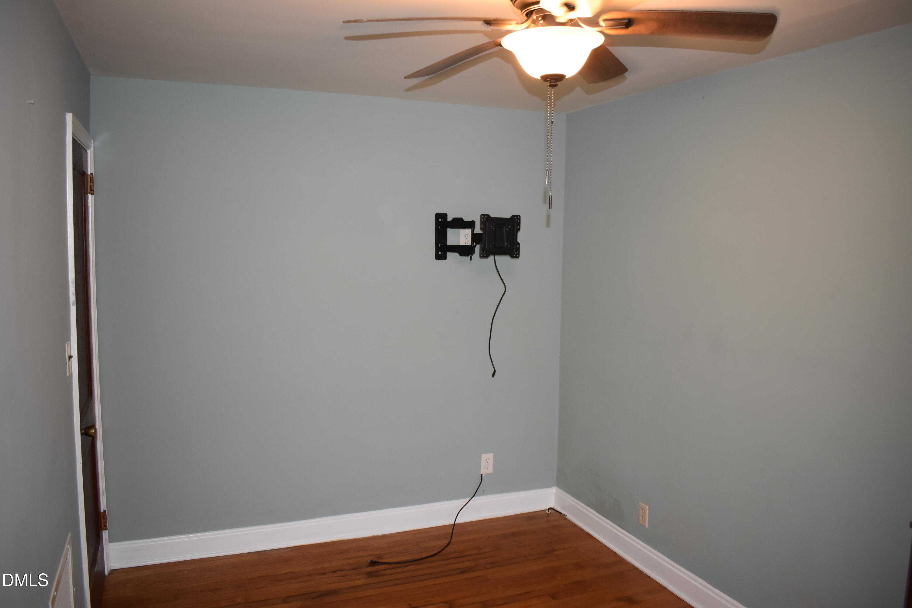 1907 S Miami Boulevard Property Photo 13