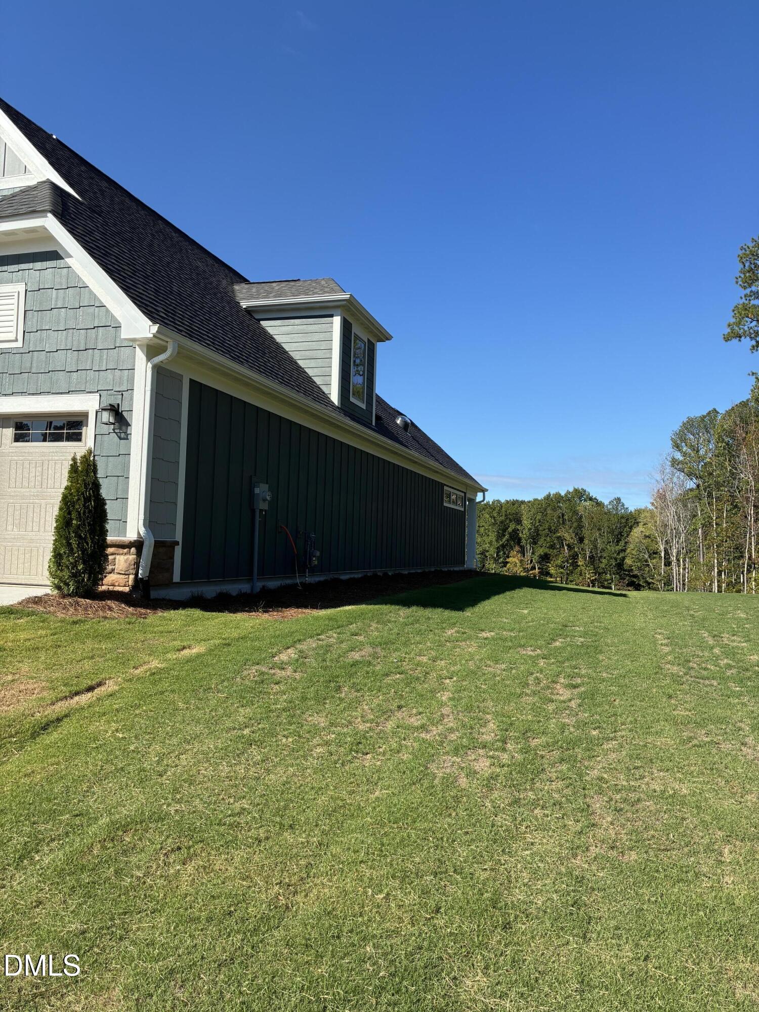 1311 Salford Court Property Photo 7
