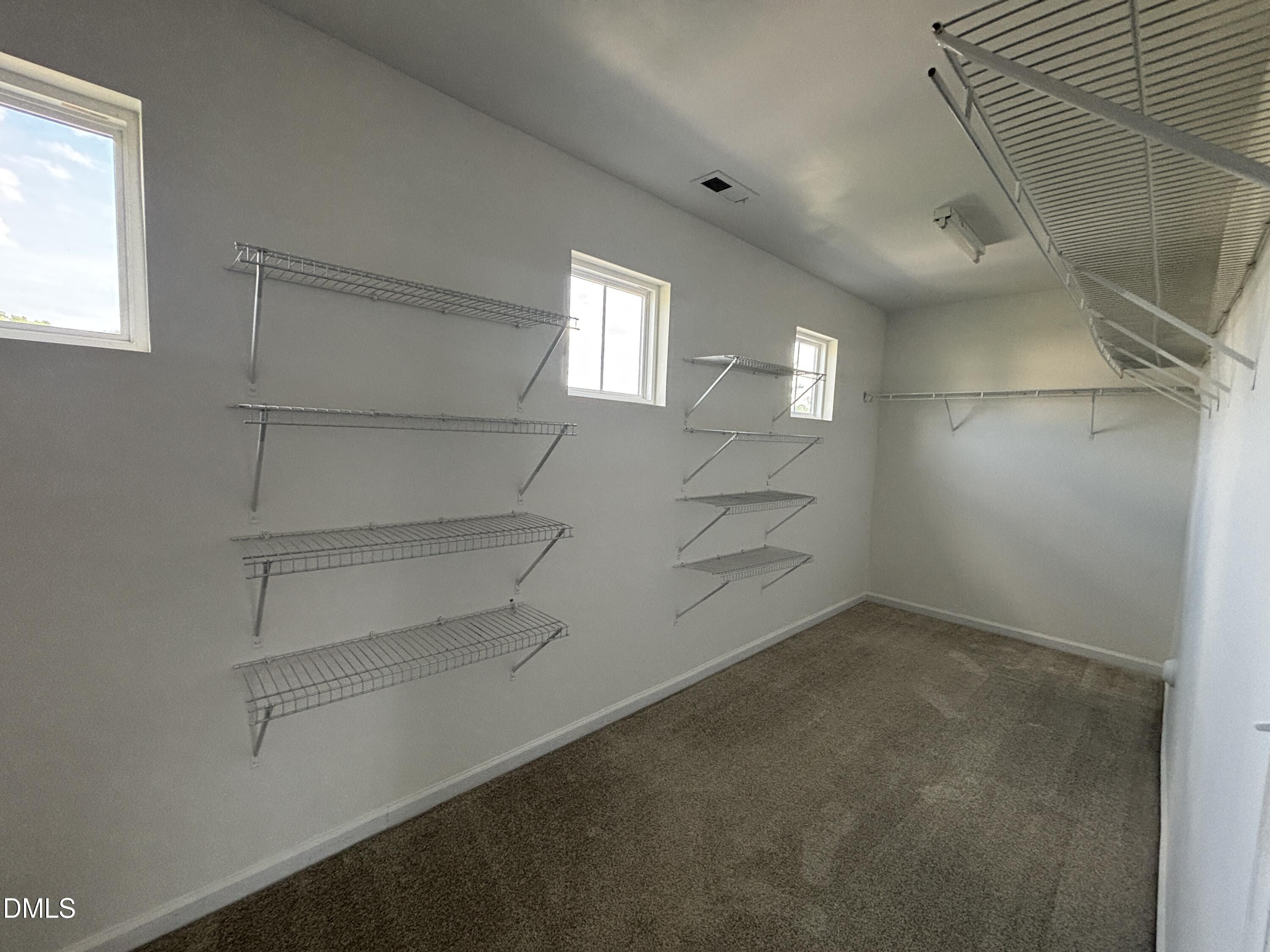 101 Red Bird Drive Property Photo 5