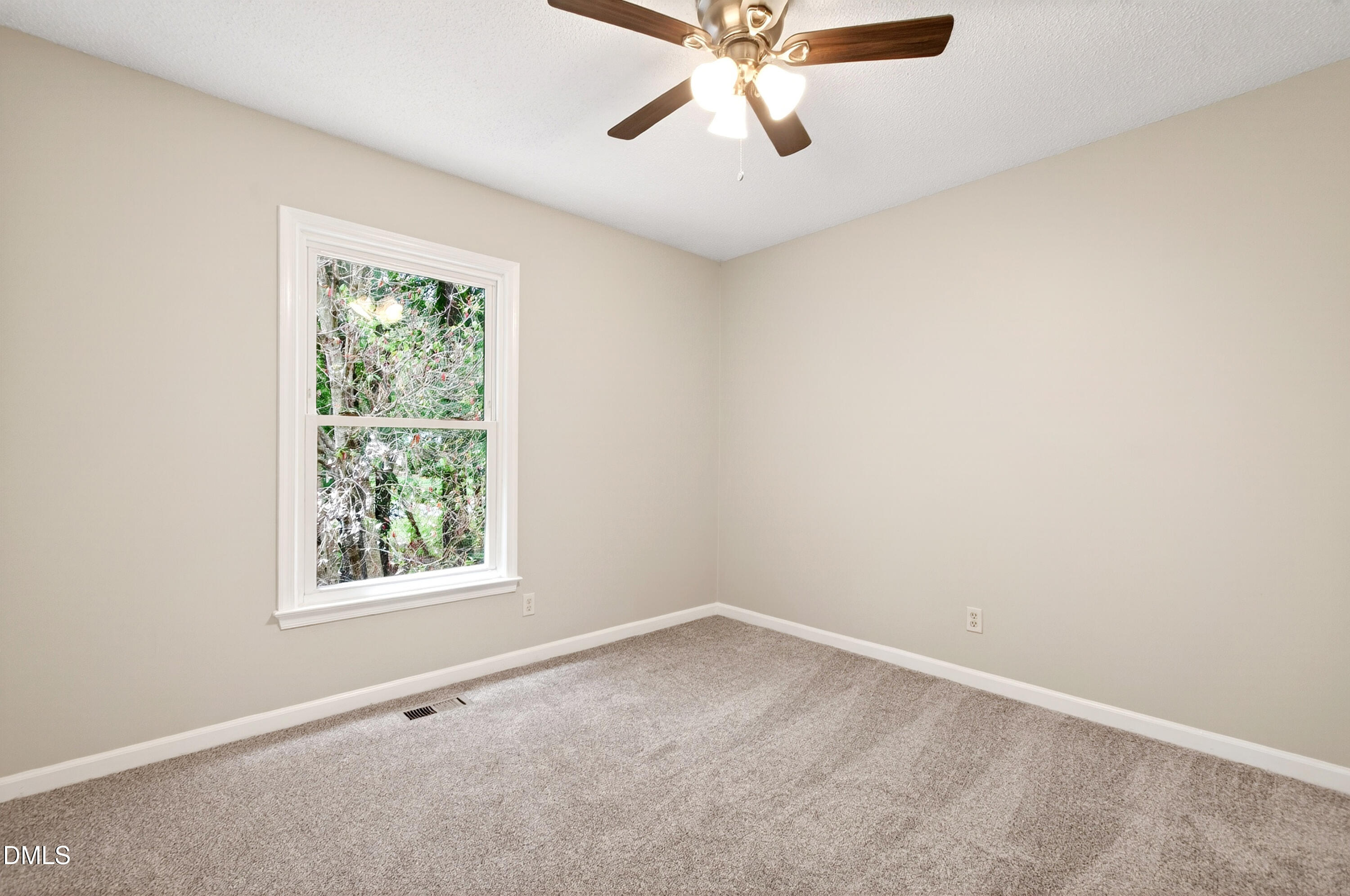 23 Patriot Circle Property Photo 8