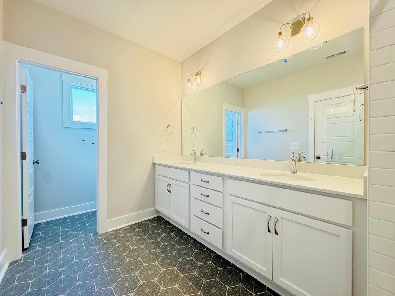 2116 Big Falls Drive Property Photo 16