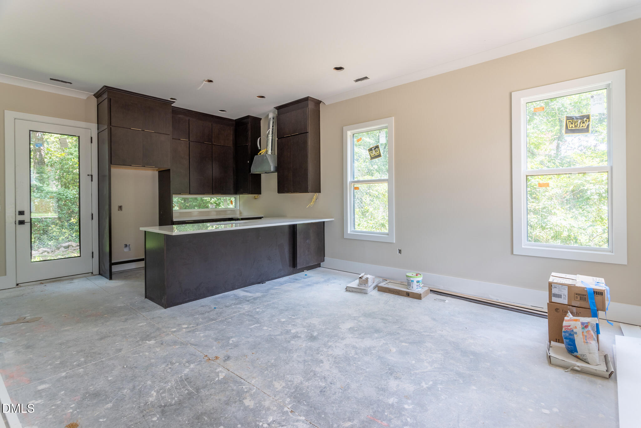 212 Gresham Avenue Property Photo 2