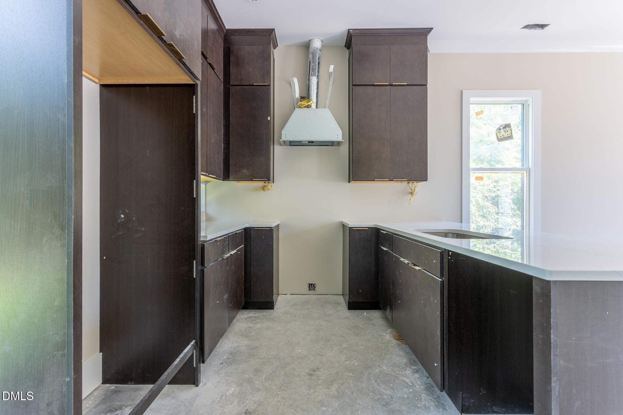 212 Gresham Avenue Property Photo 4