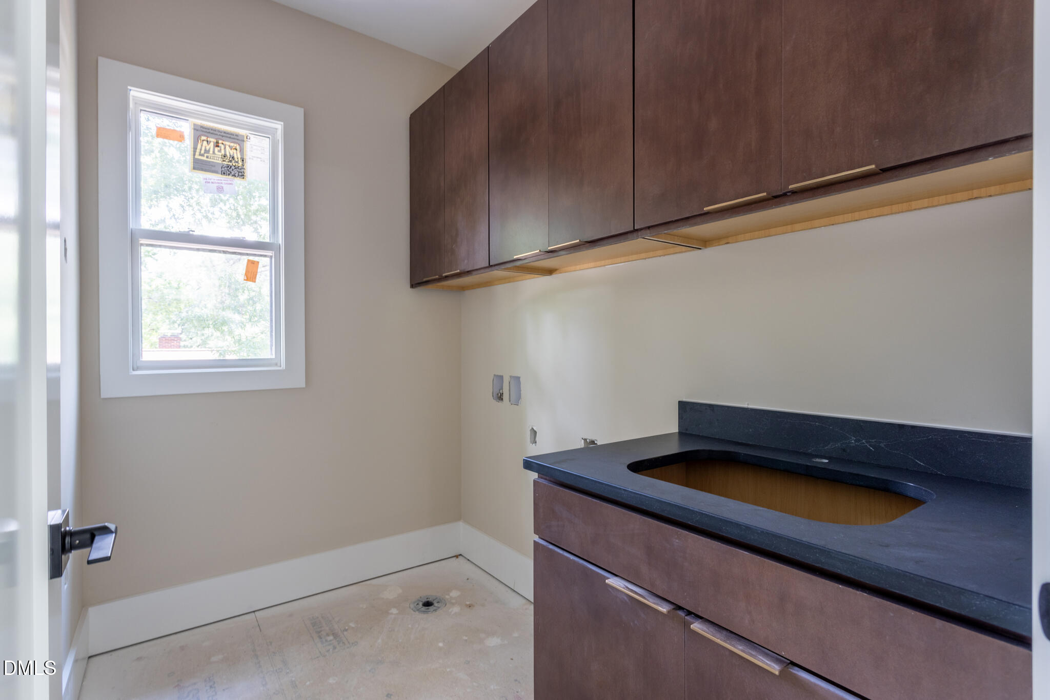 212 Gresham Avenue Property Photo 18