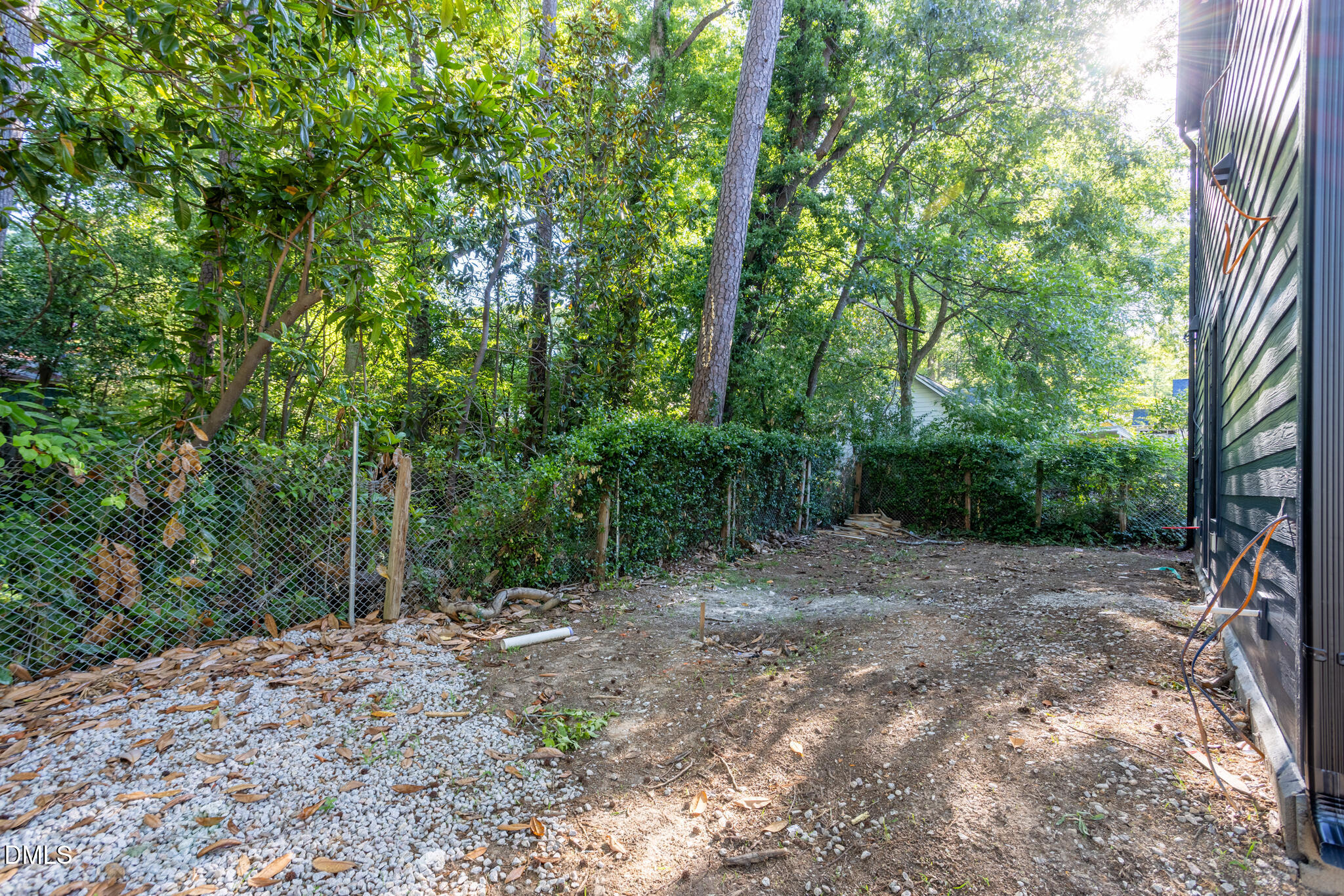 212 Gresham Avenue Property Photo 22