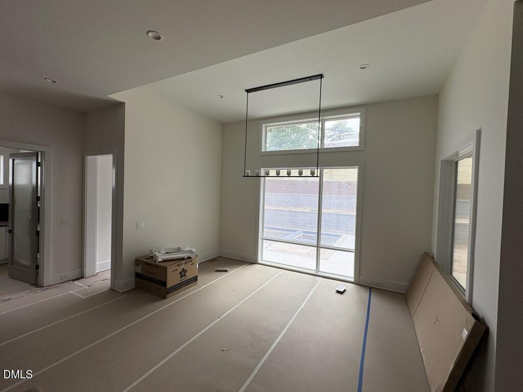 961 Wimbleton Drive Property Photo 6