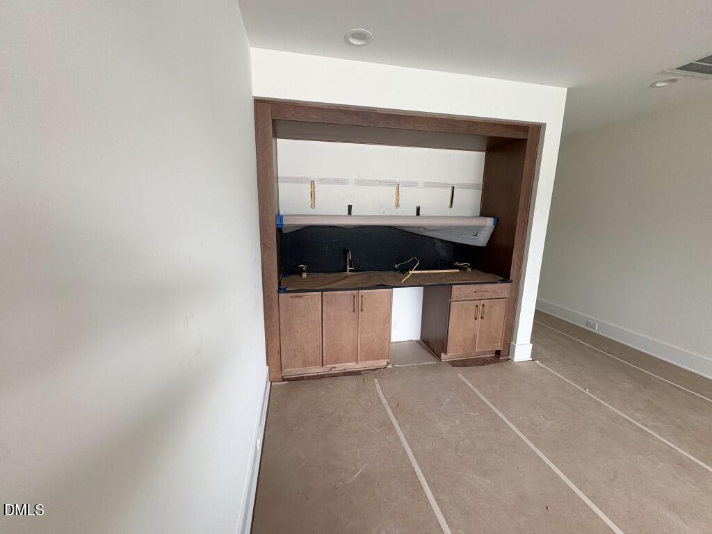 961 Wimbleton Drive Property Photo 13
