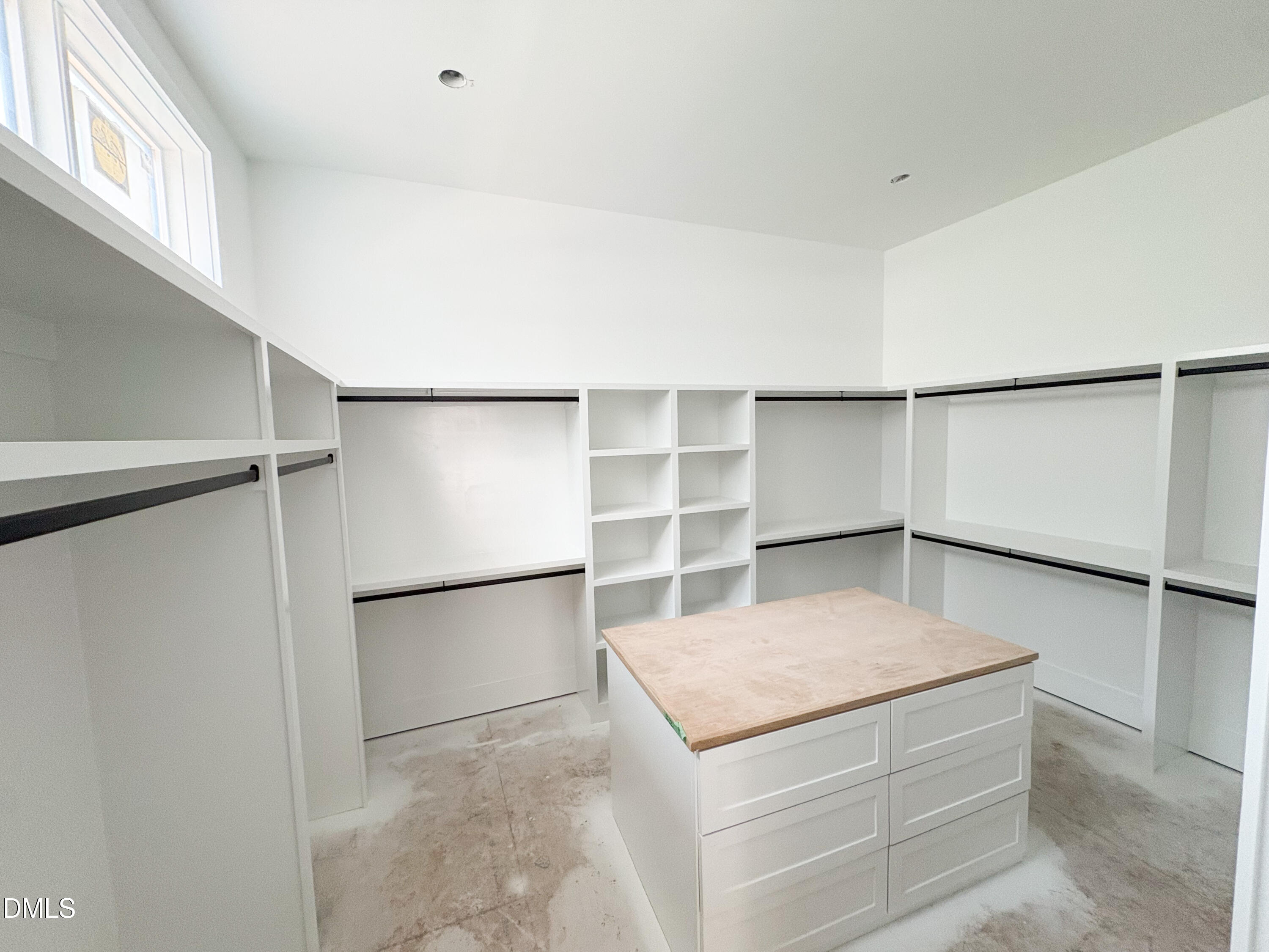 961 Wimbleton Drive Property Photo 16