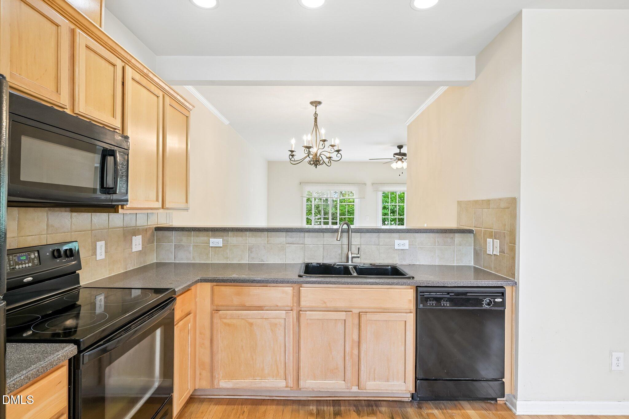 232 Linden Park Lane Property Photo 10