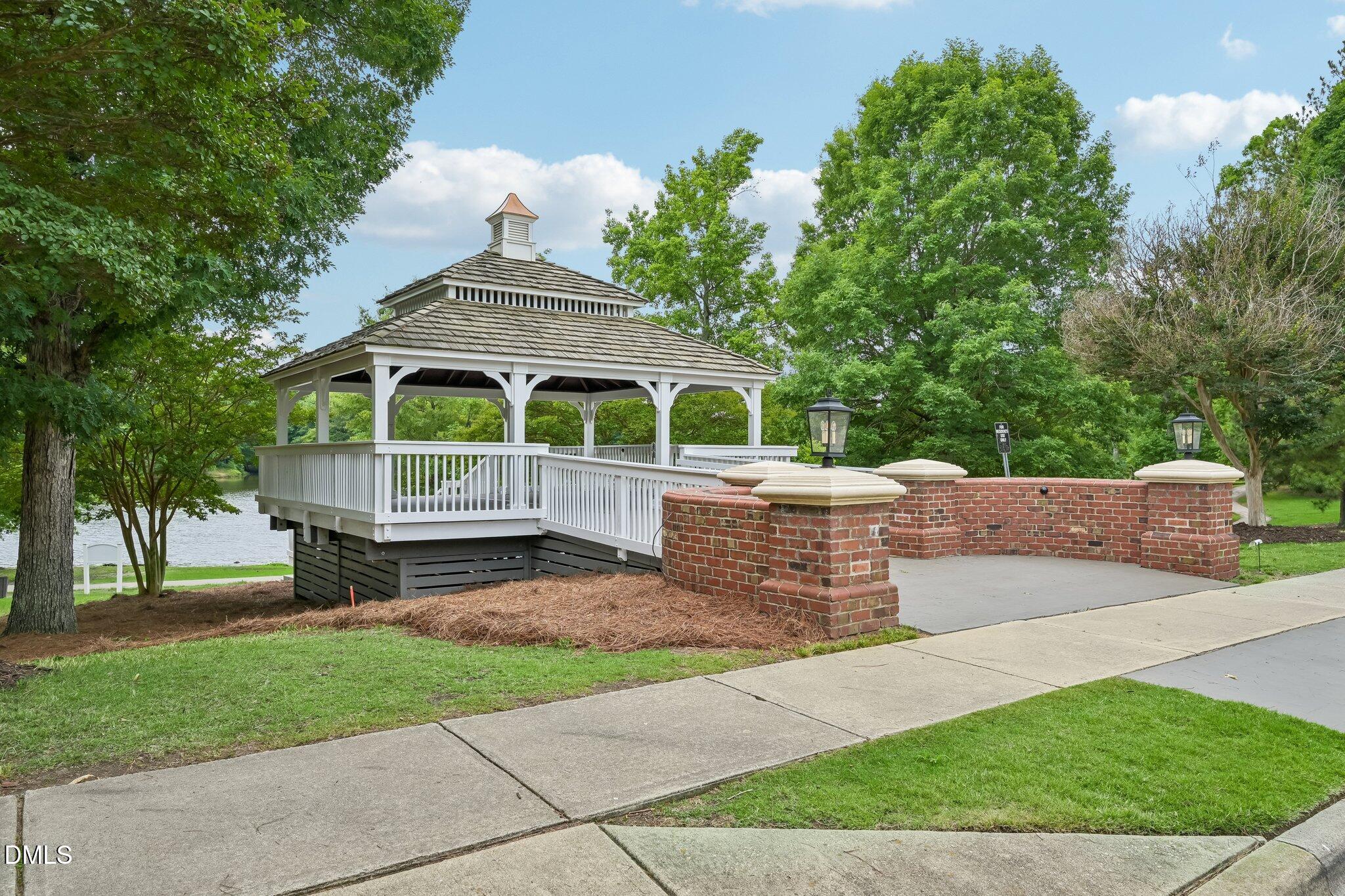 232 Linden Park Lane Property Photo 33