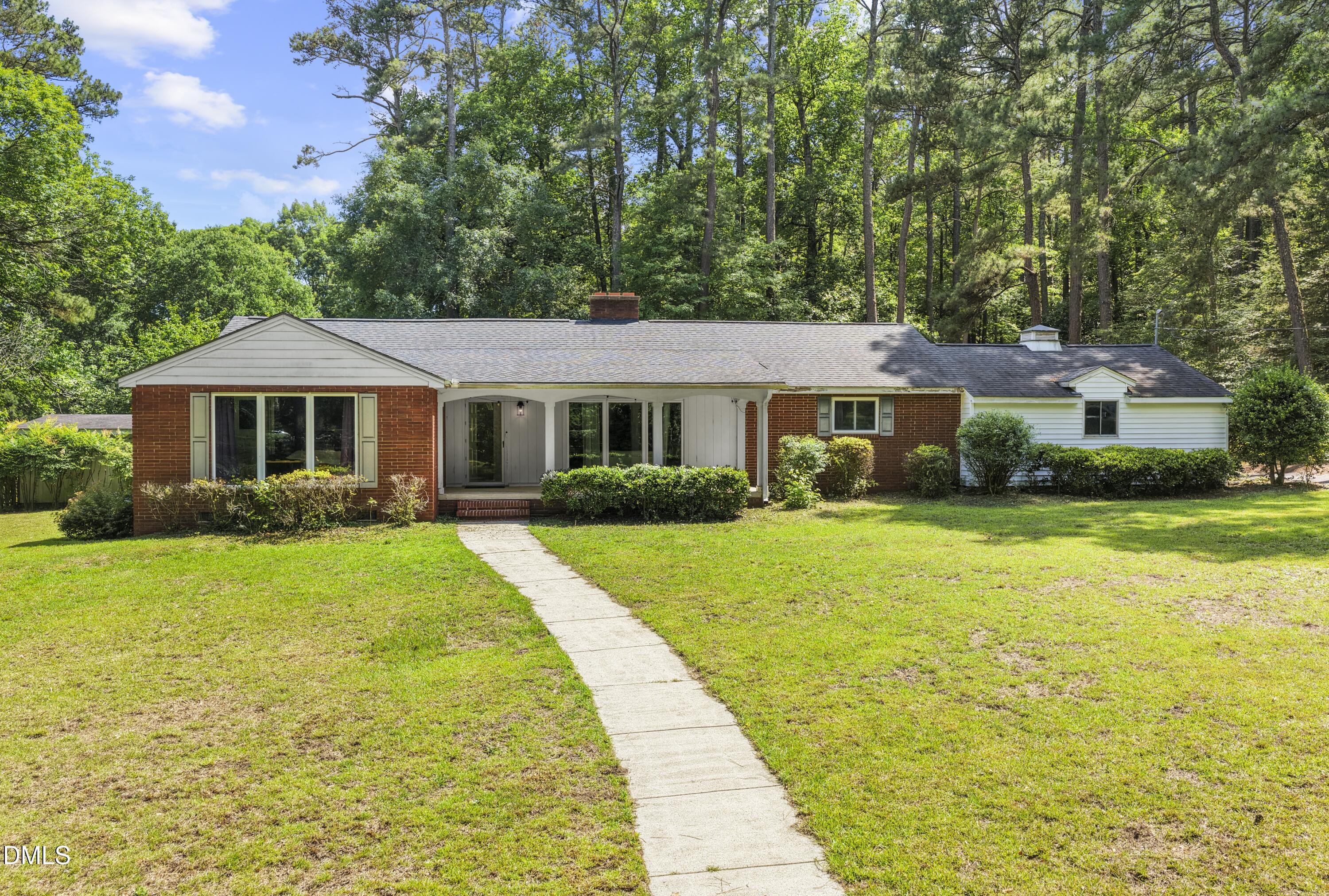 3 Dogwood Forest Property Photo 1