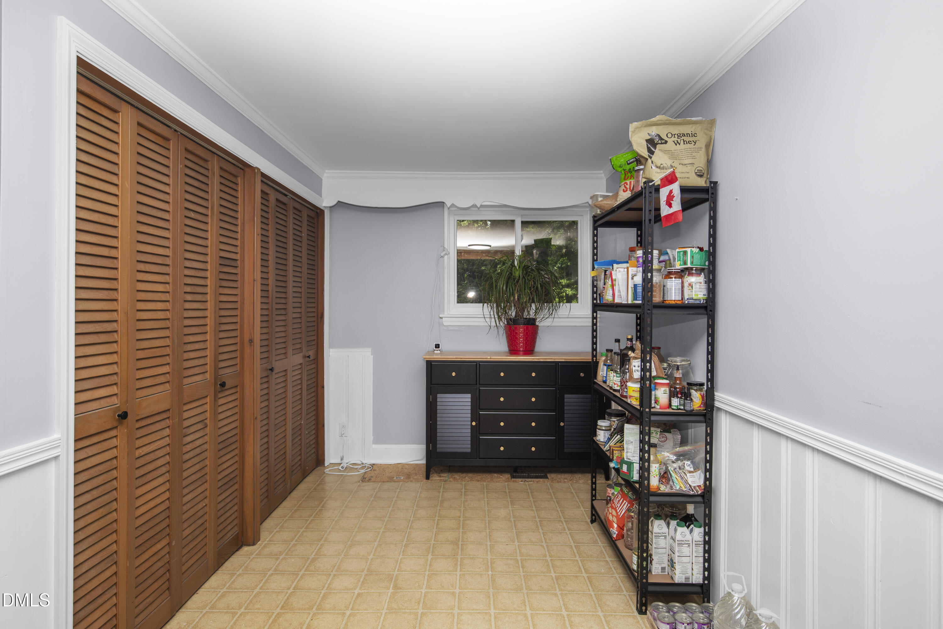 3 Dogwood Forest Property Photo 8