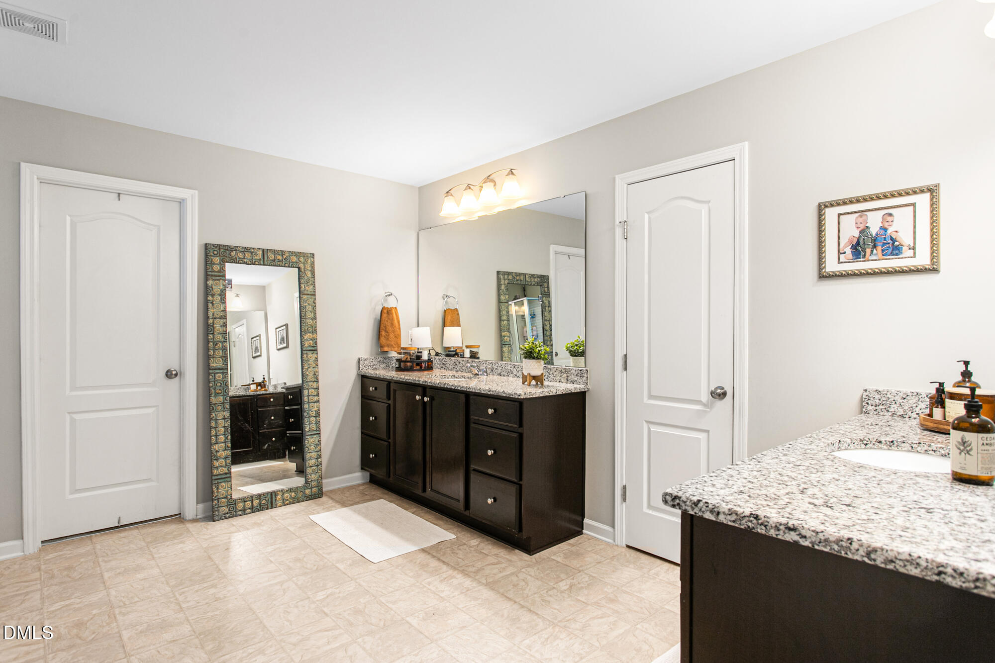 1028 Longleaf Pine Place Property Photo 19