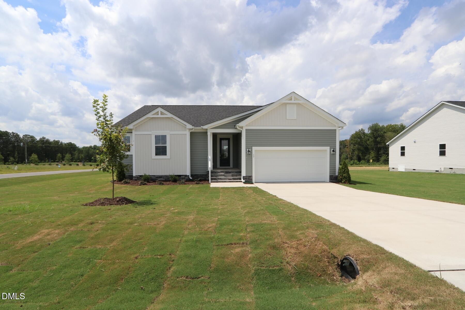 17 Windward Place Property Photo 1