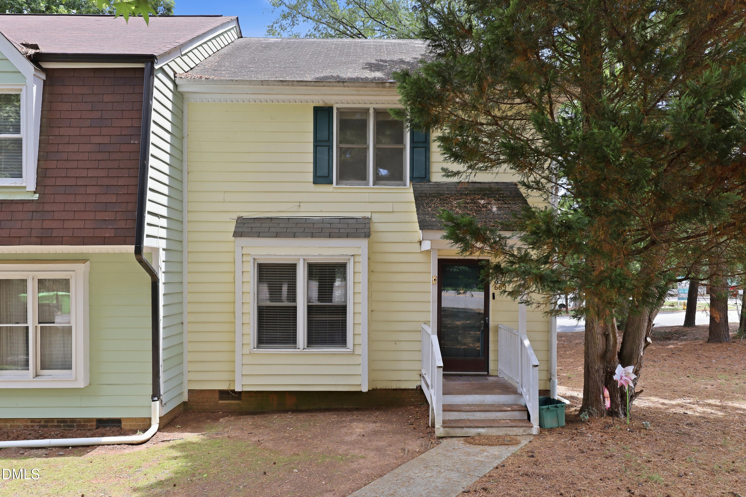 669 Bashford Road Property Photo 7
